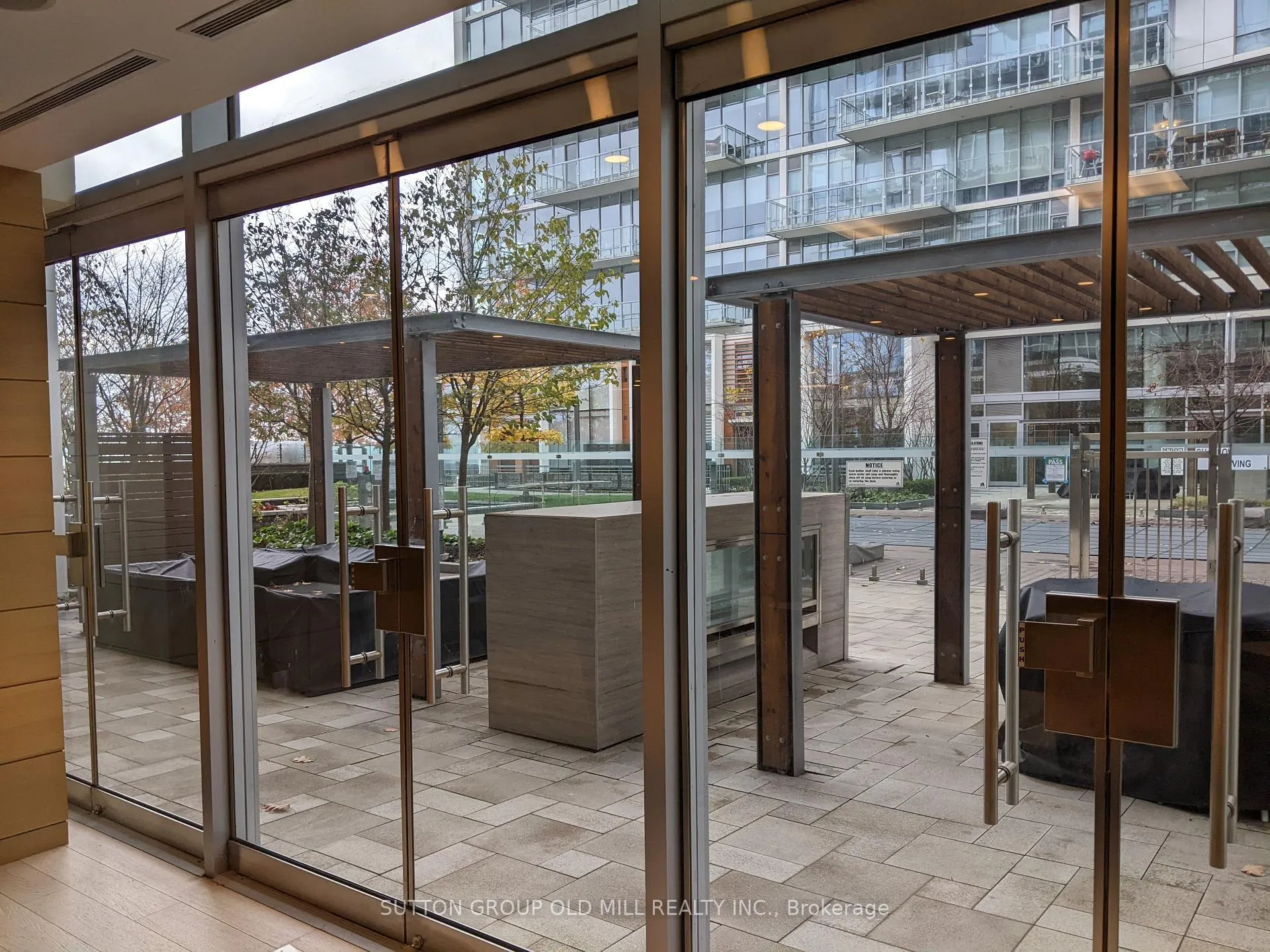 Photo 15 of Unit 522, 29 Queens Quay E, Toronto, Waterfront Communities — HOMEH