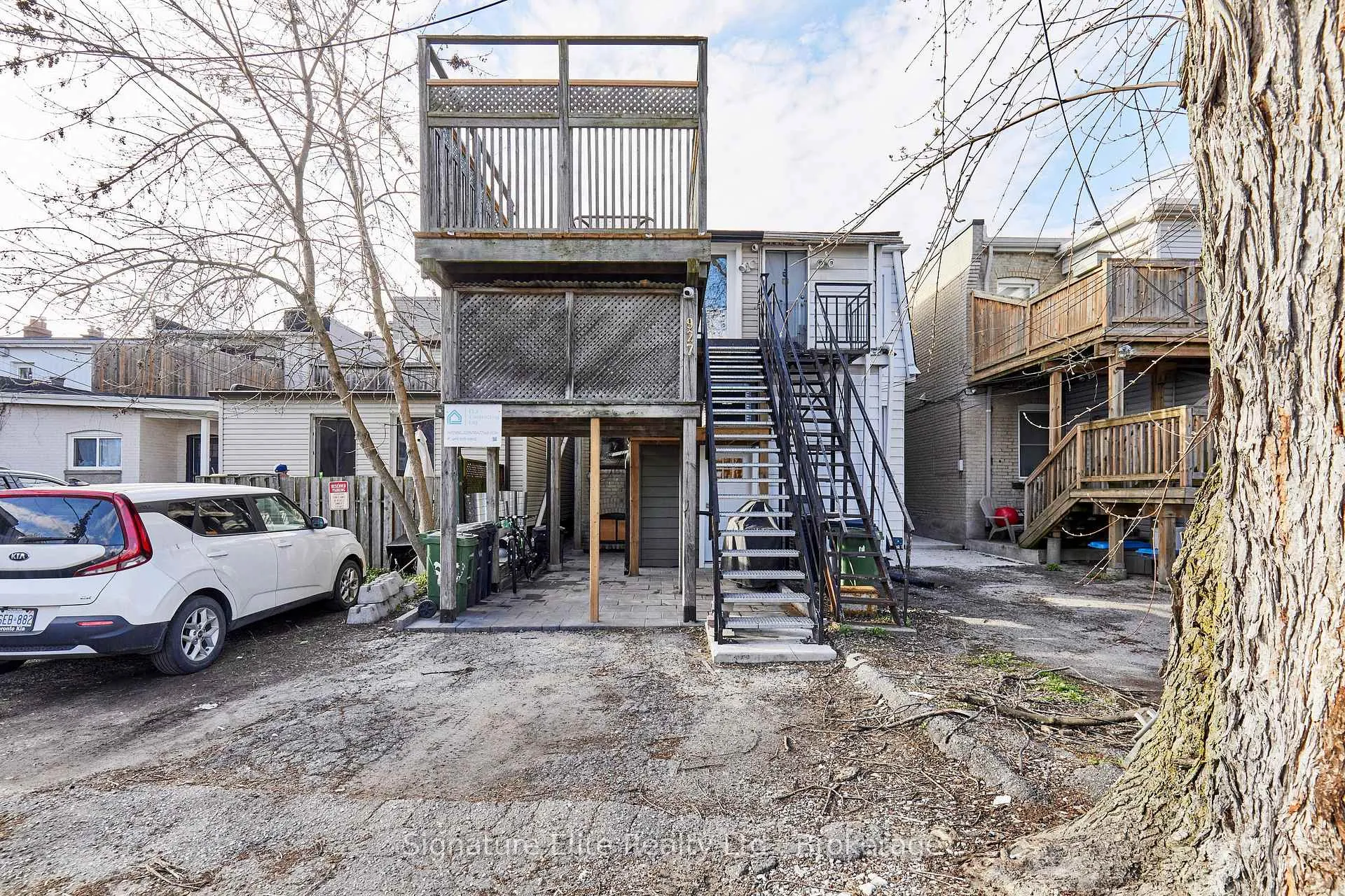 Photo 19 of Unit Lower, 927 Kingston Road, Toronto, The Beaches — HOMEH