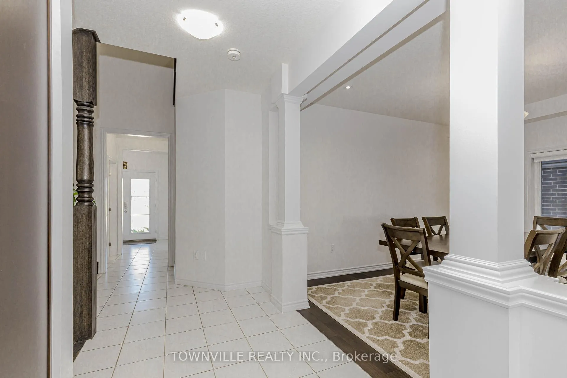 Photo 8 of 460 Blackburn Drive SW, Brantford — HOMEH