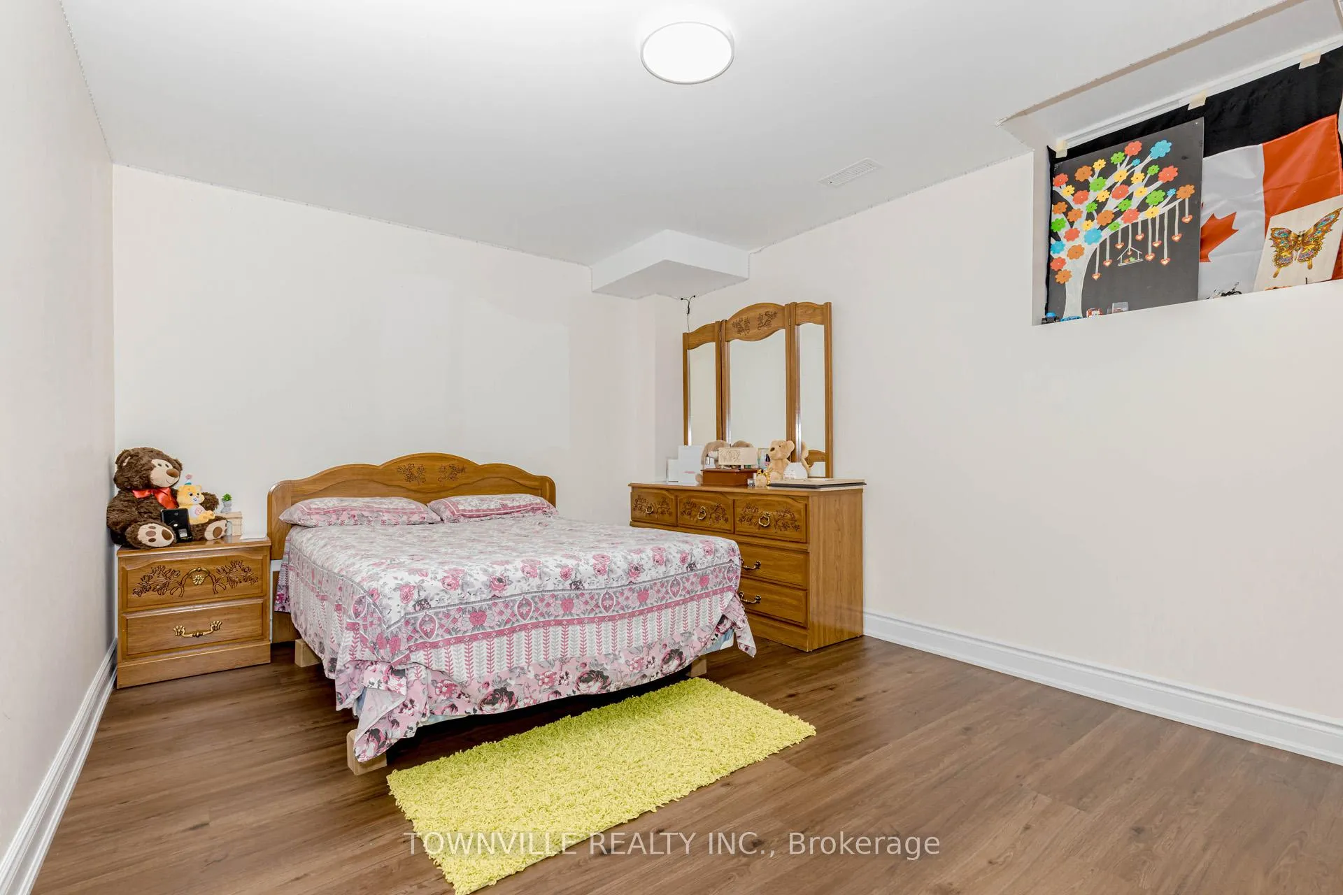 Photo 39 of 460 Blackburn Drive SW, Brantford — HOMEH