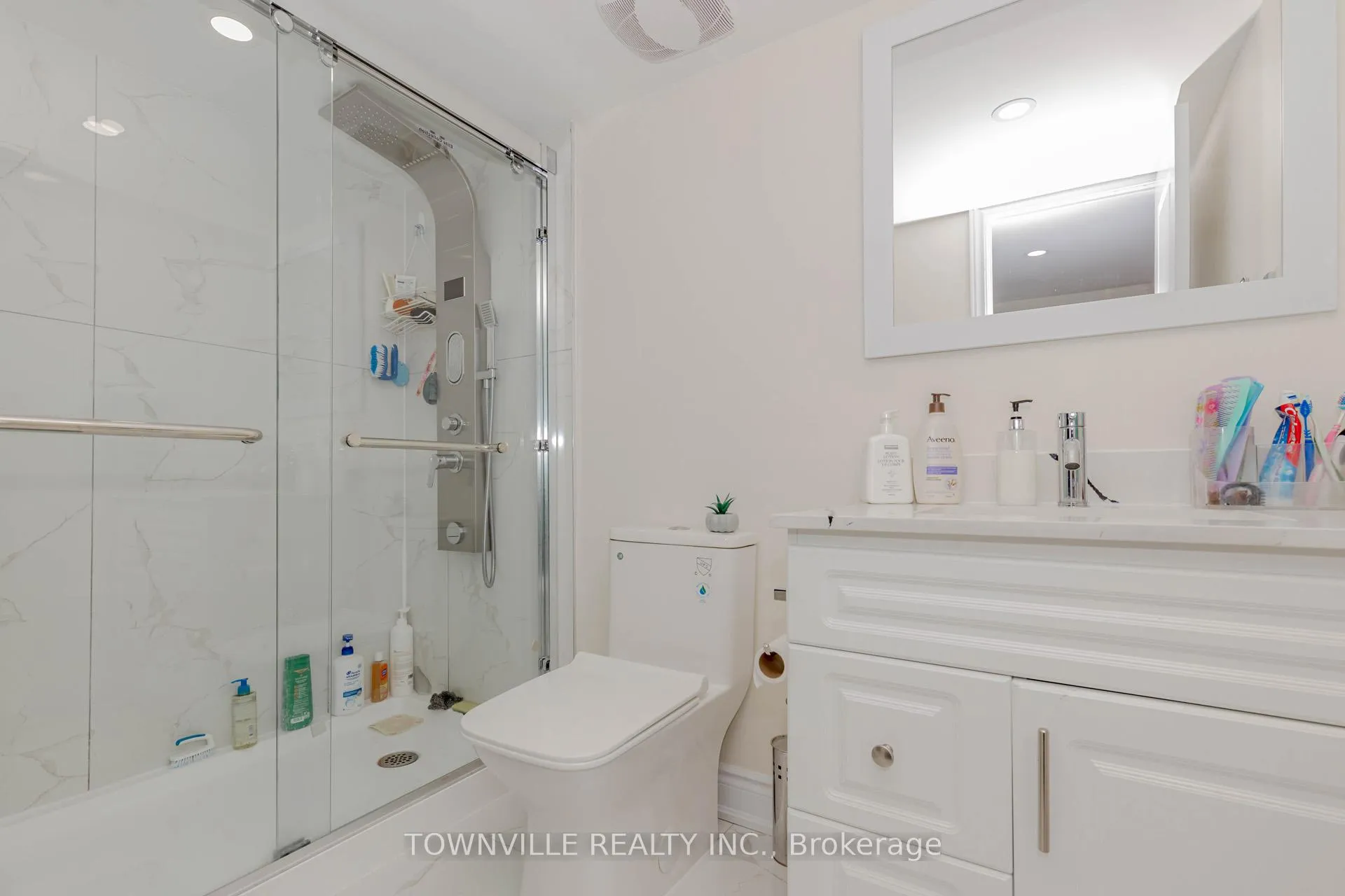 Photo 41 of 460 Blackburn Drive SW, Brantford — HOMEH