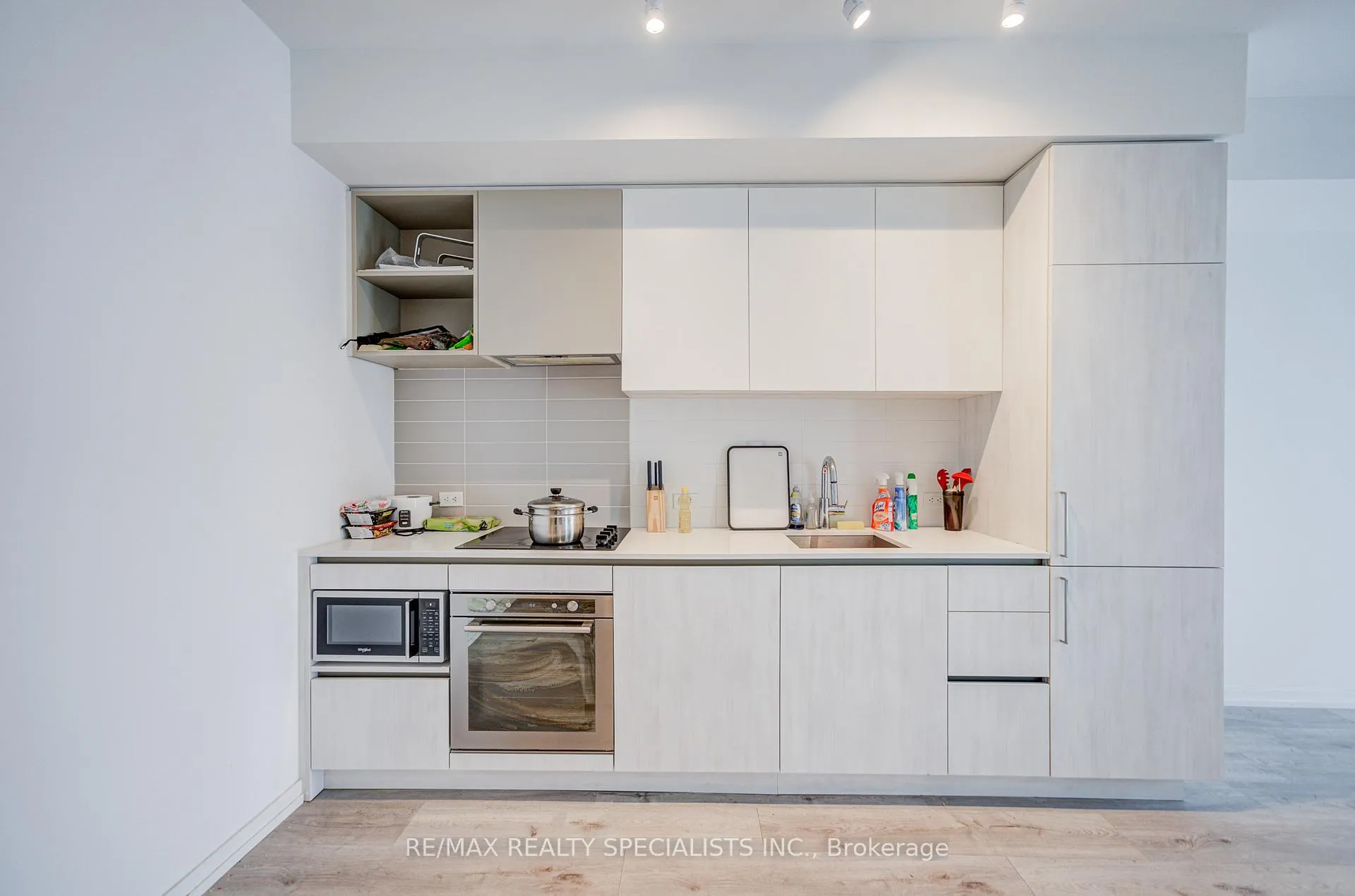 Photo 10 of Unit 4511, 7890 Jane Street, Vaughan, Vaughan Corporate Centre — HOMEH