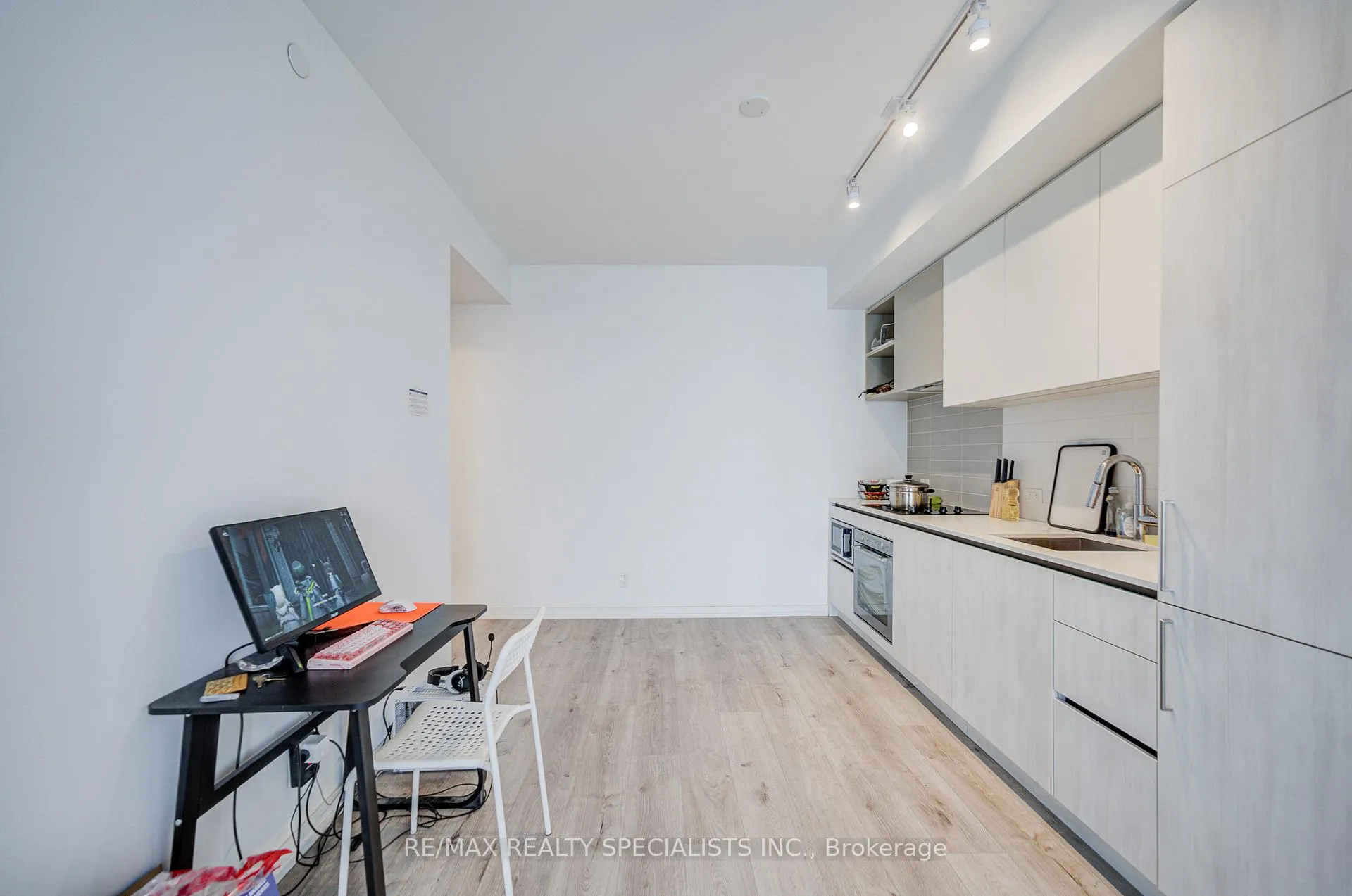 Photo 11 of Unit 4511, 7890 Jane Street, Vaughan, Vaughan Corporate Centre — HOMEH