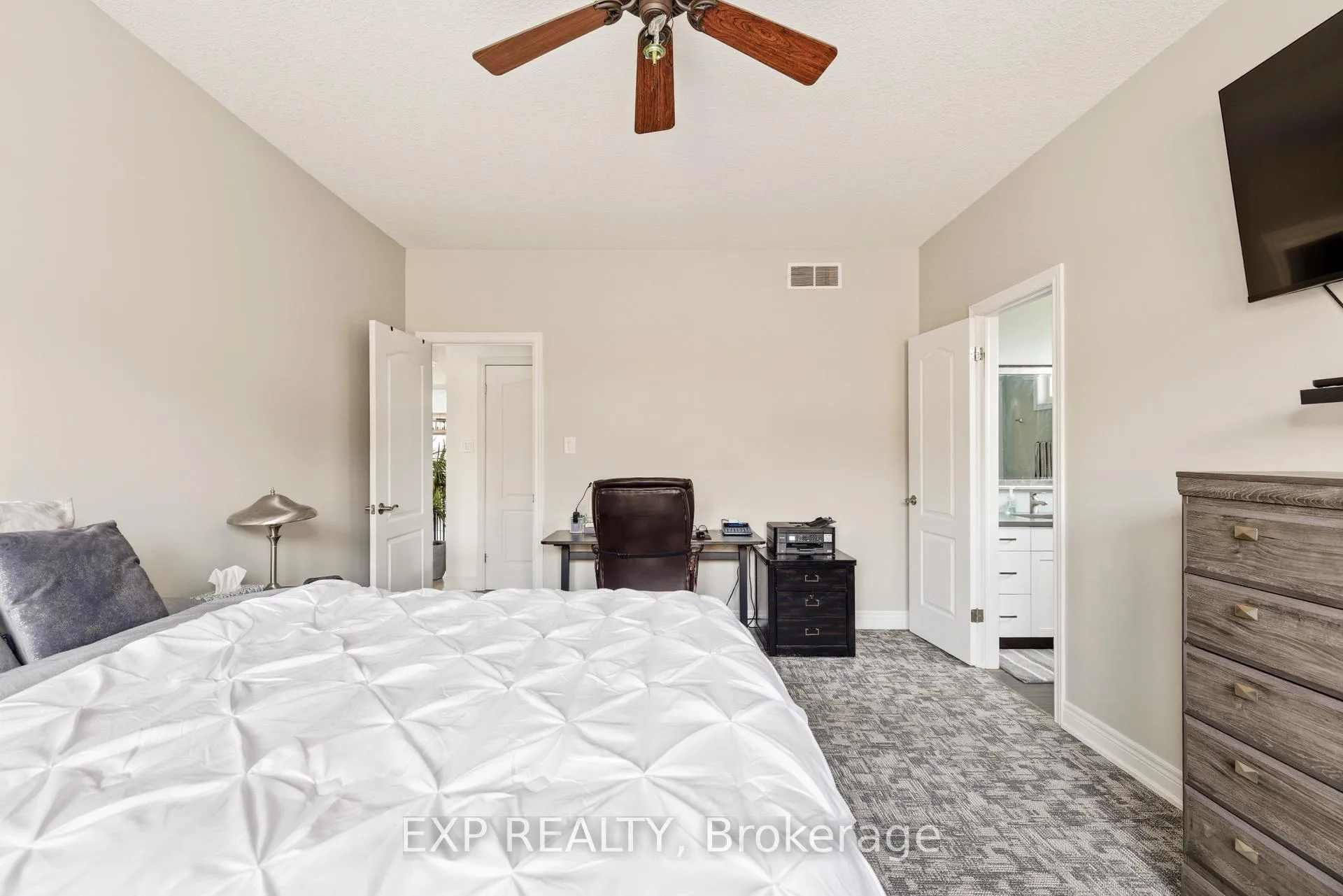 Photo 16 of 184 Townsend Drive, Woolwich, Breslau — HOMEH