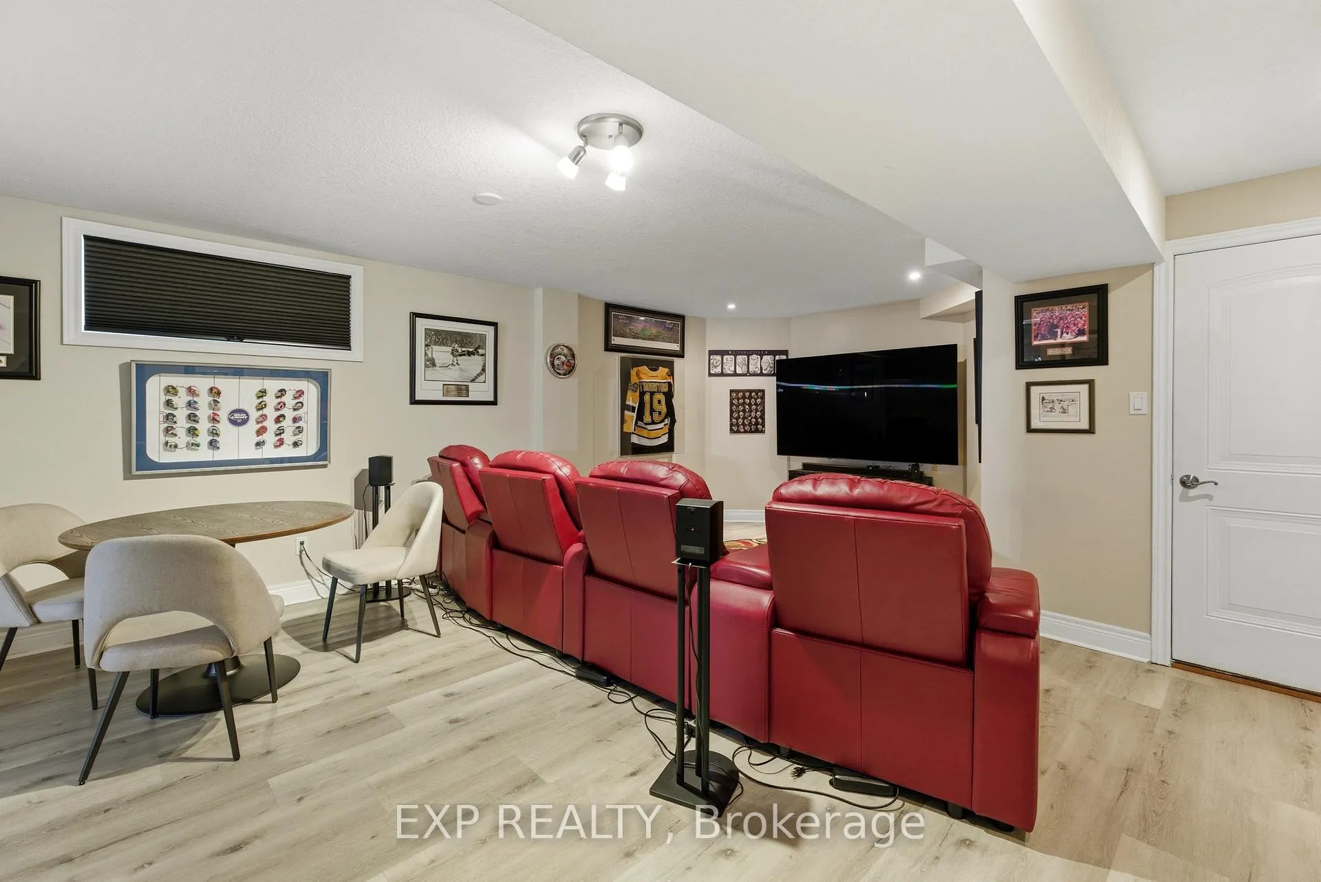Photo 35 of 184 Townsend Drive, Woolwich, Breslau — HOMEH