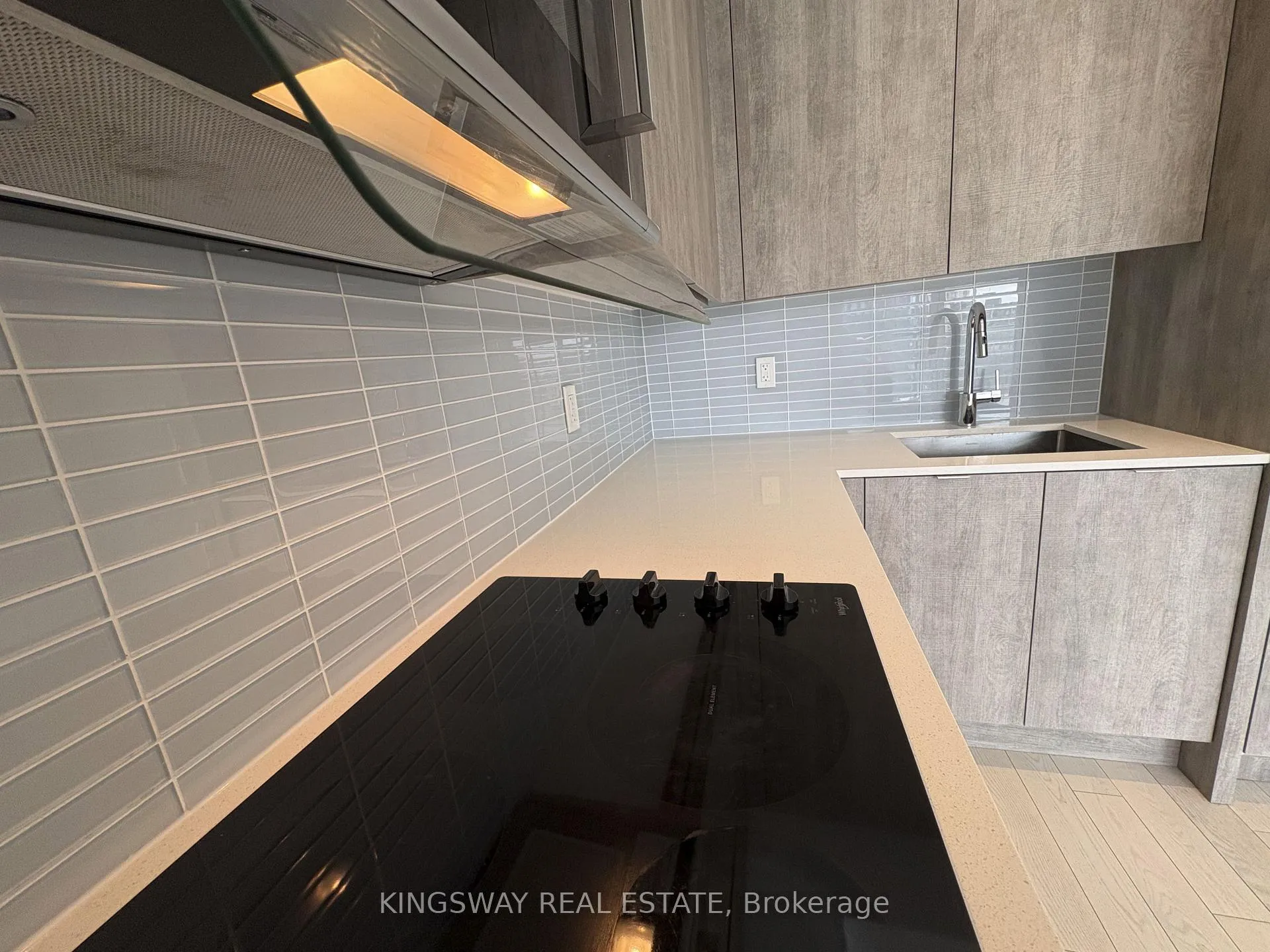 Photo 13 of Unit 610, 181 Bedford Road, Toronto, The Annex — HOMEH