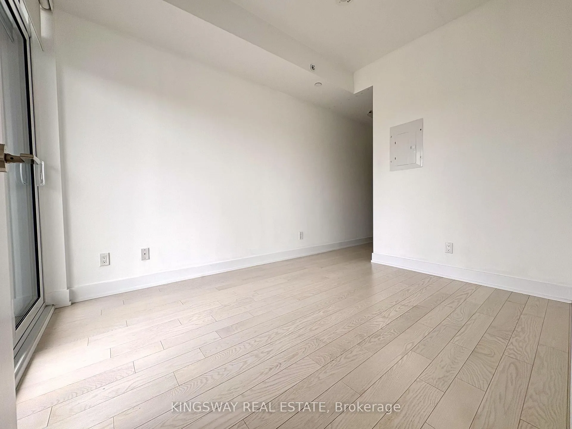 Photo 18 of Unit 610, 181 Bedford Road, Toronto, The Annex — HOMEH