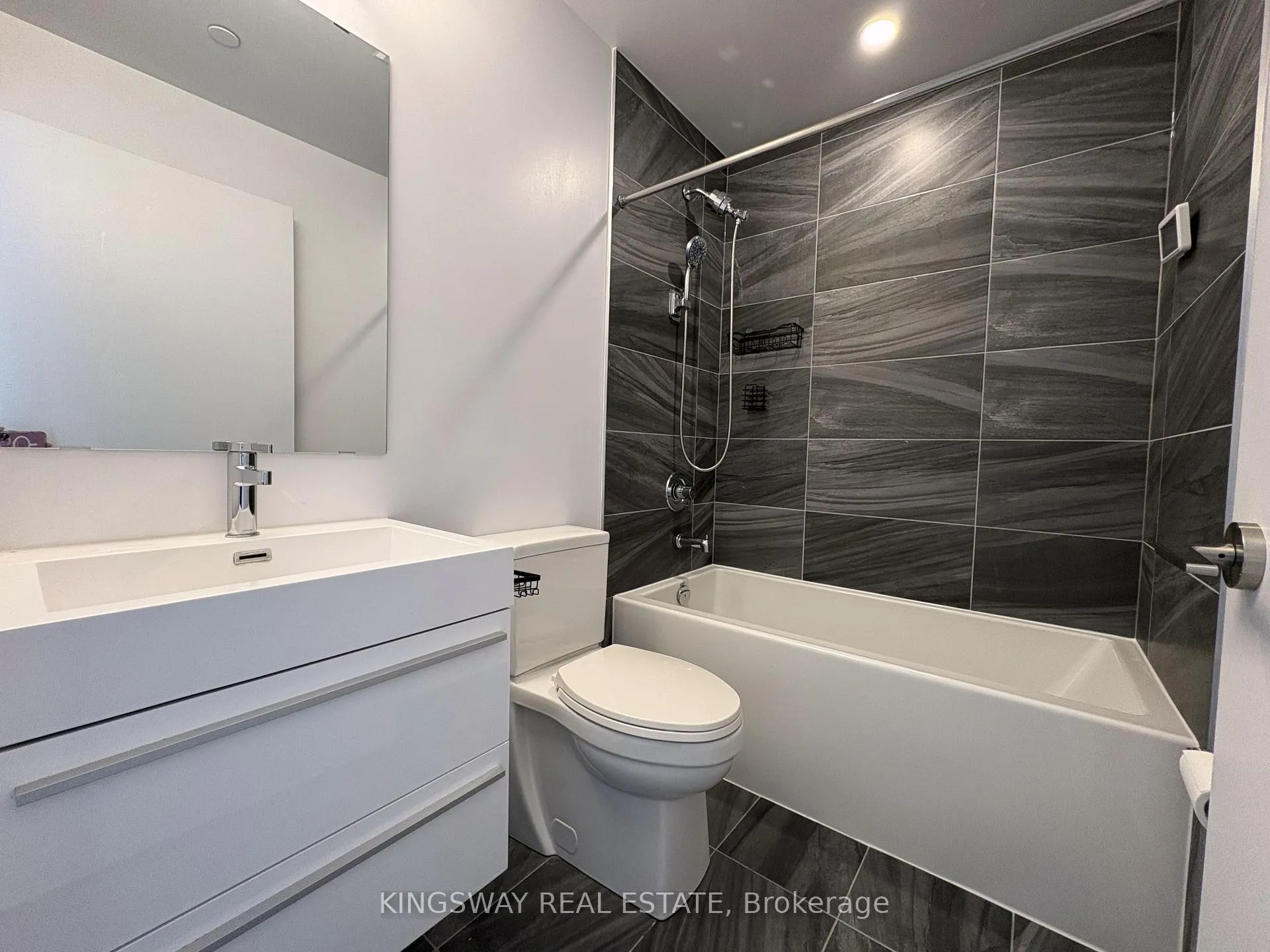 Photo 25 of Unit 610, 181 Bedford Road, Toronto, The Annex — HOMEH