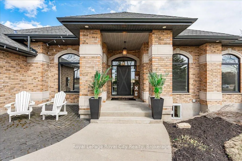 Photo 3 of 4663 Wellington 35 Road, Puslinch, Rural Puslinch West — HOMEH
