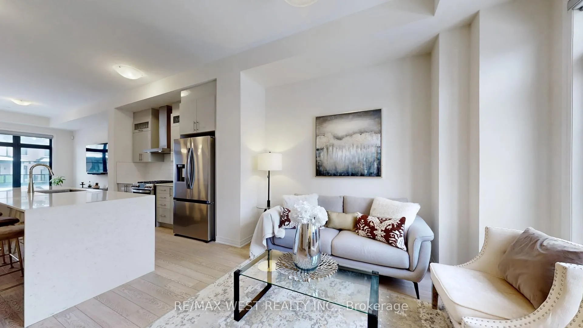 Photo 6 of 58 De La Roche Drive, Vaughan, Vellore Village — HOMEH