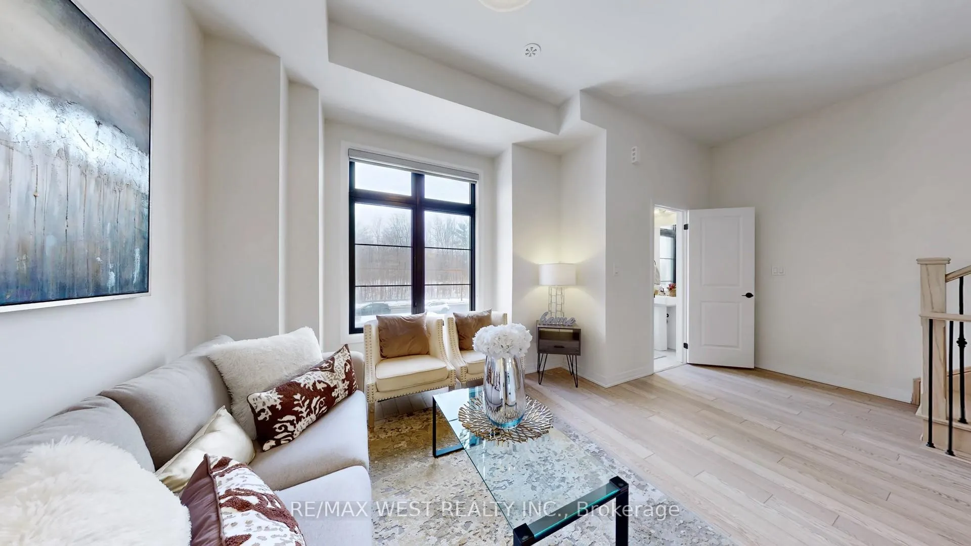 Photo 8 of 58 De La Roche Drive, Vaughan, Vellore Village — HOMEH
