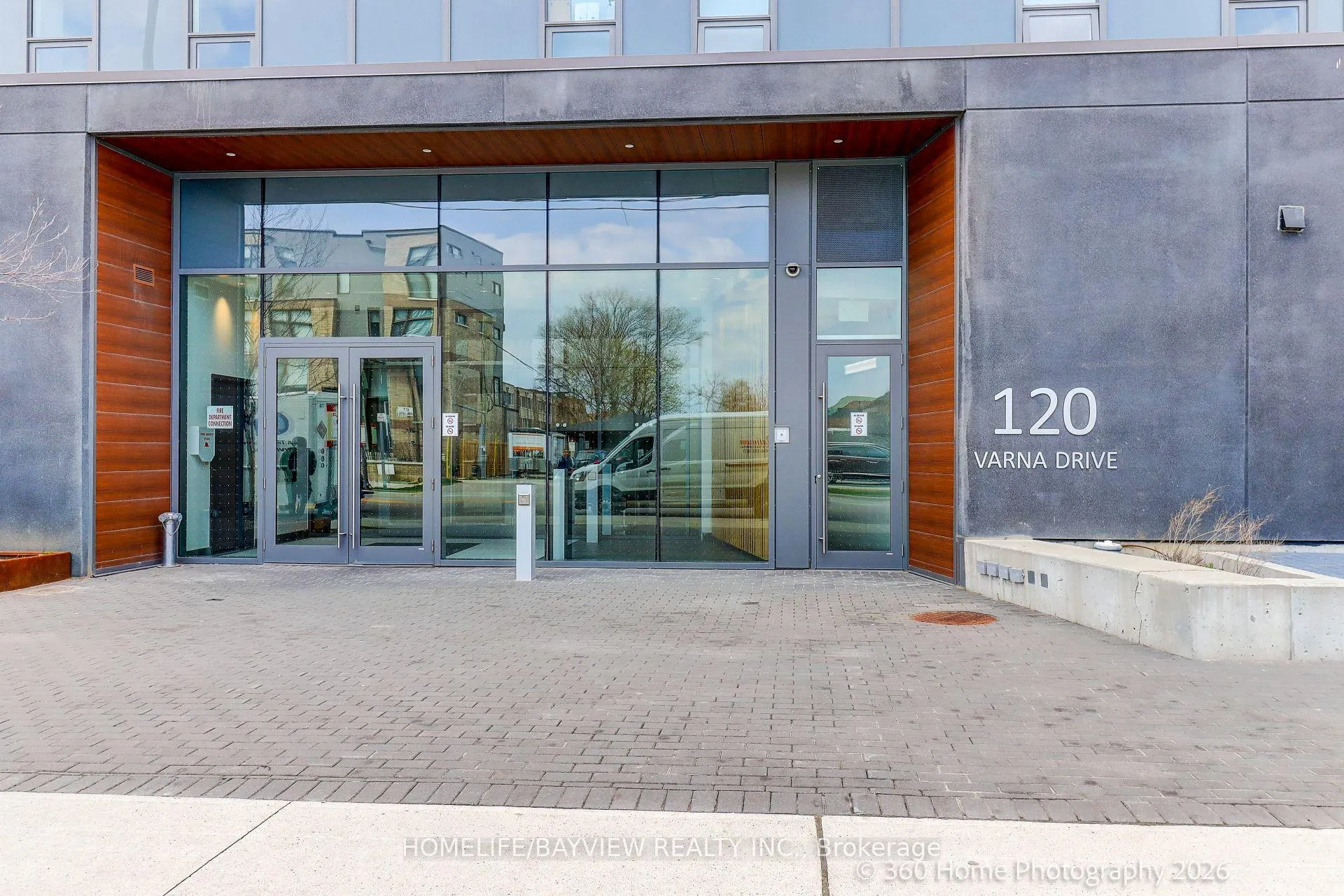 Photo 2 of Unit #510, 120 Varna Drive, Toronto, Englemount-Lawrence — HOMEH
