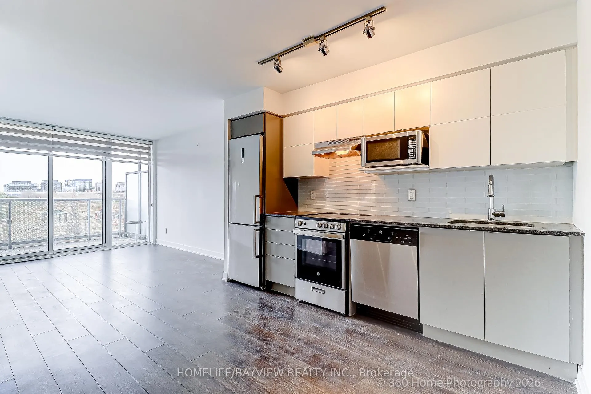 Photo 5 of Unit #510, 120 Varna Drive, Toronto, Englemount-Lawrence — HOMEH