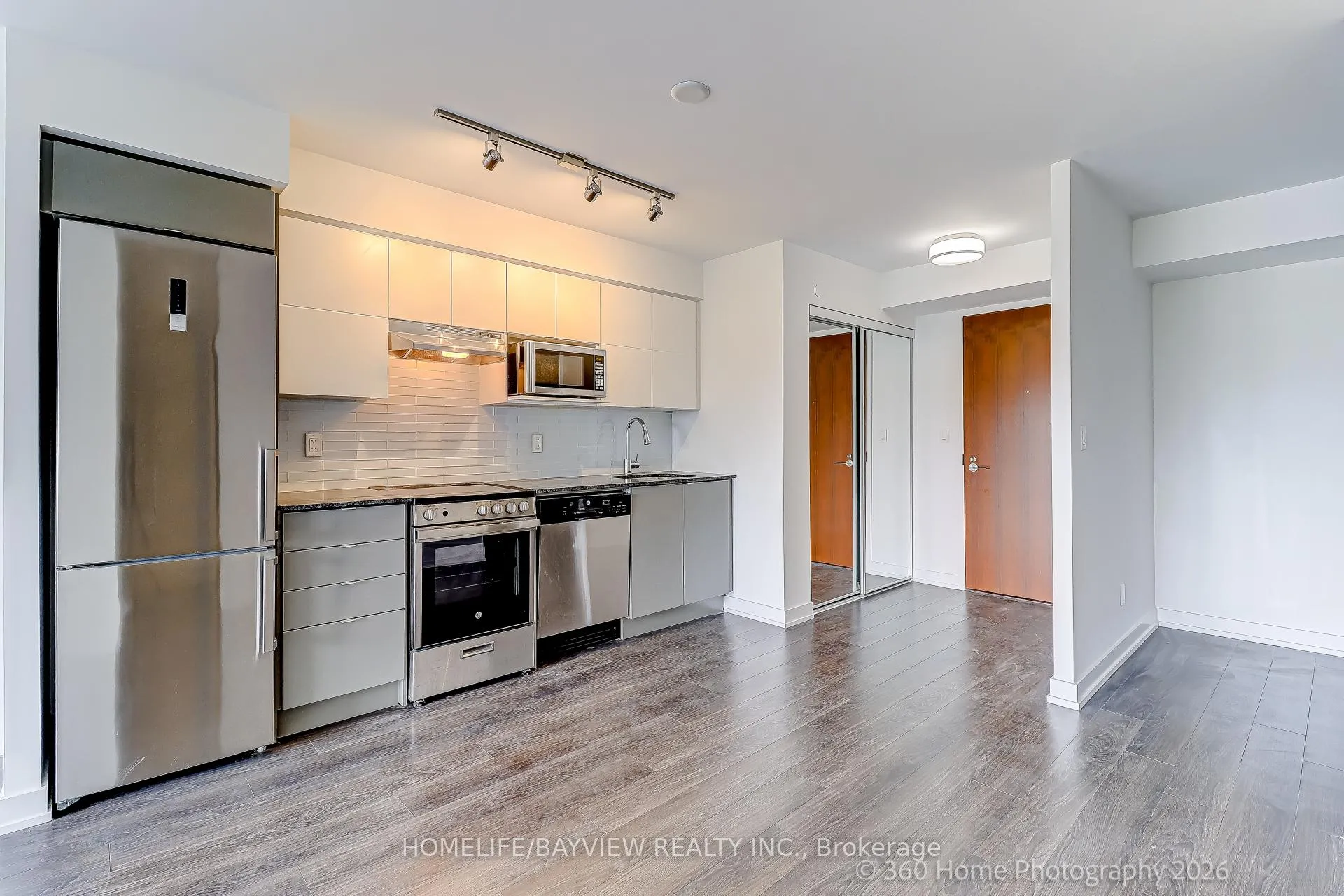 Photo 7 of Unit #510, 120 Varna Drive, Toronto, Englemount-Lawrence — HOMEH