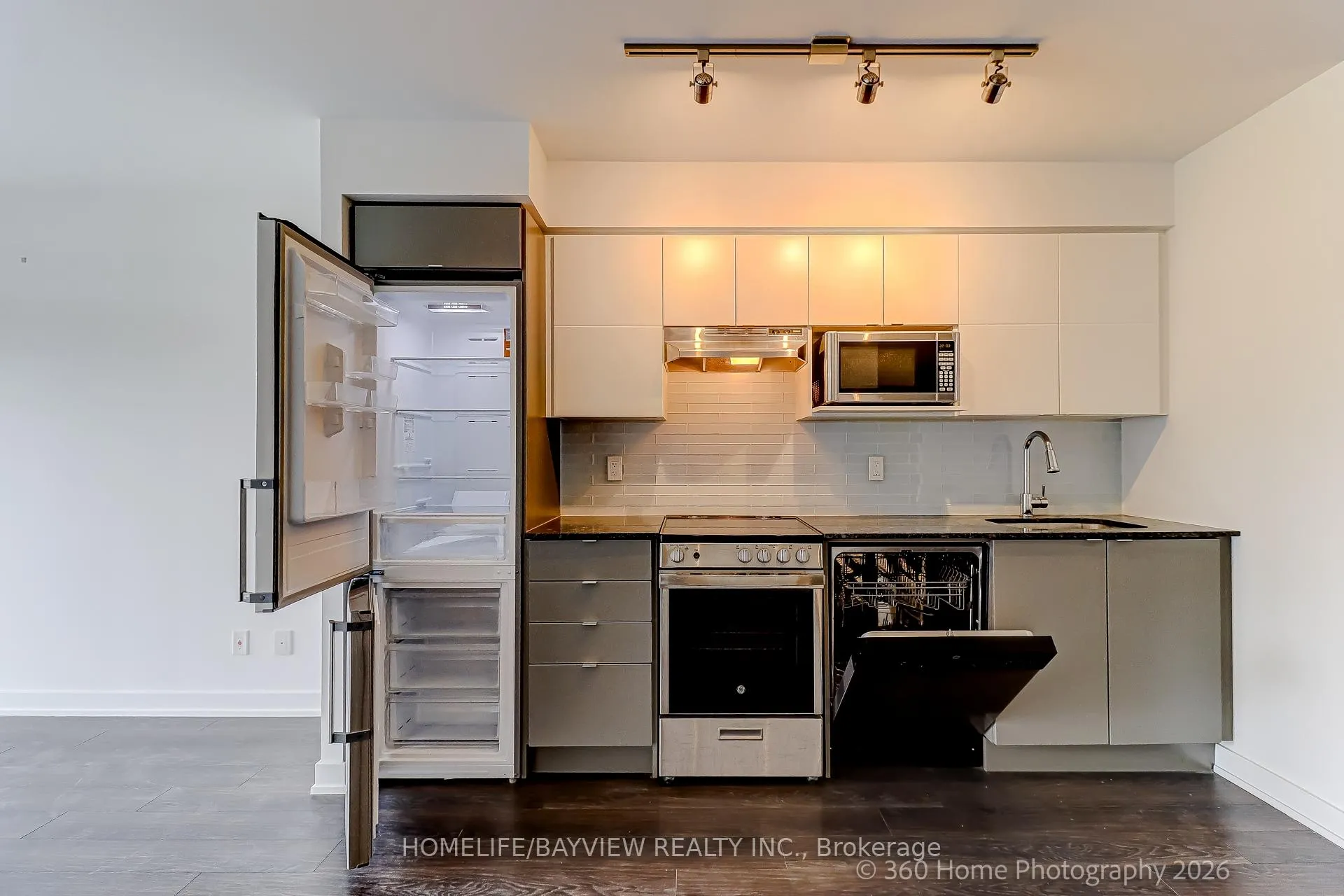 Photo 13 of Unit #510, 120 Varna Drive, Toronto, Englemount-Lawrence — HOMEH
