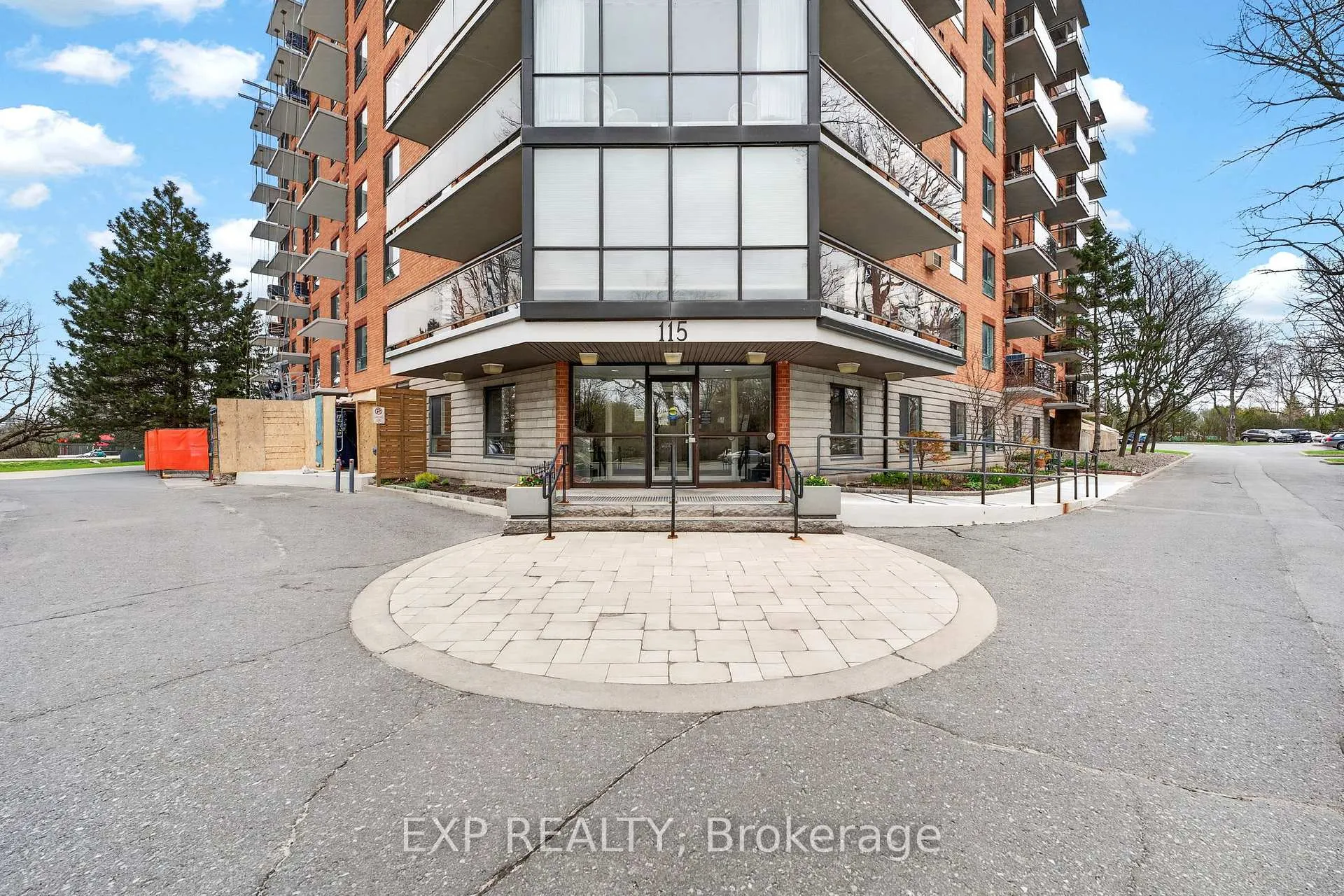 Photo 1 of Unit 201, 115 Barrett Court, Kingston, Kingston East (Incl Barret Crt) — HOMEH