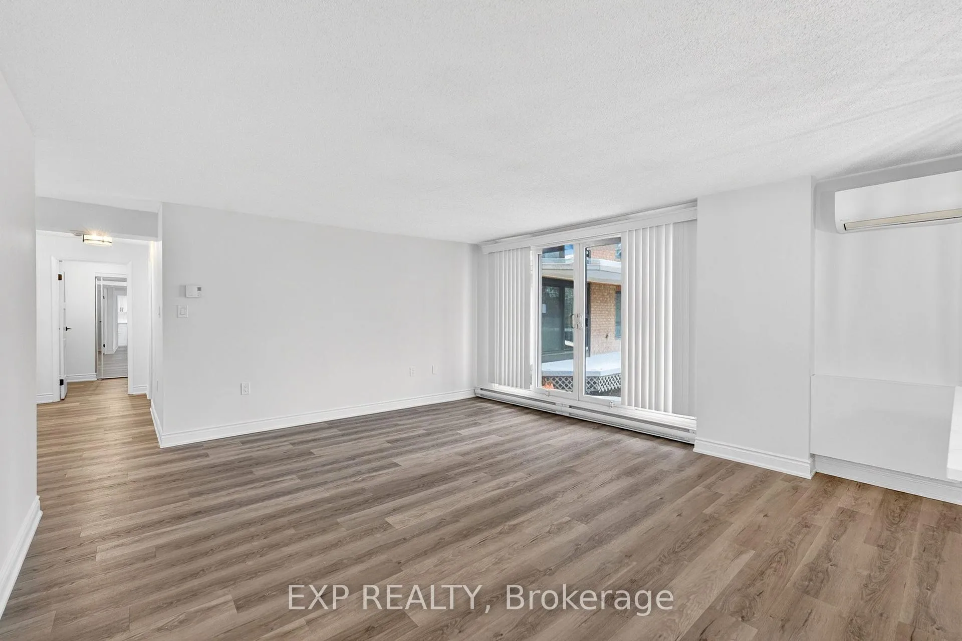 Photo 5 of Unit 201, 115 Barrett Court, Kingston, Kingston East (Incl Barret Crt) — HOMEH