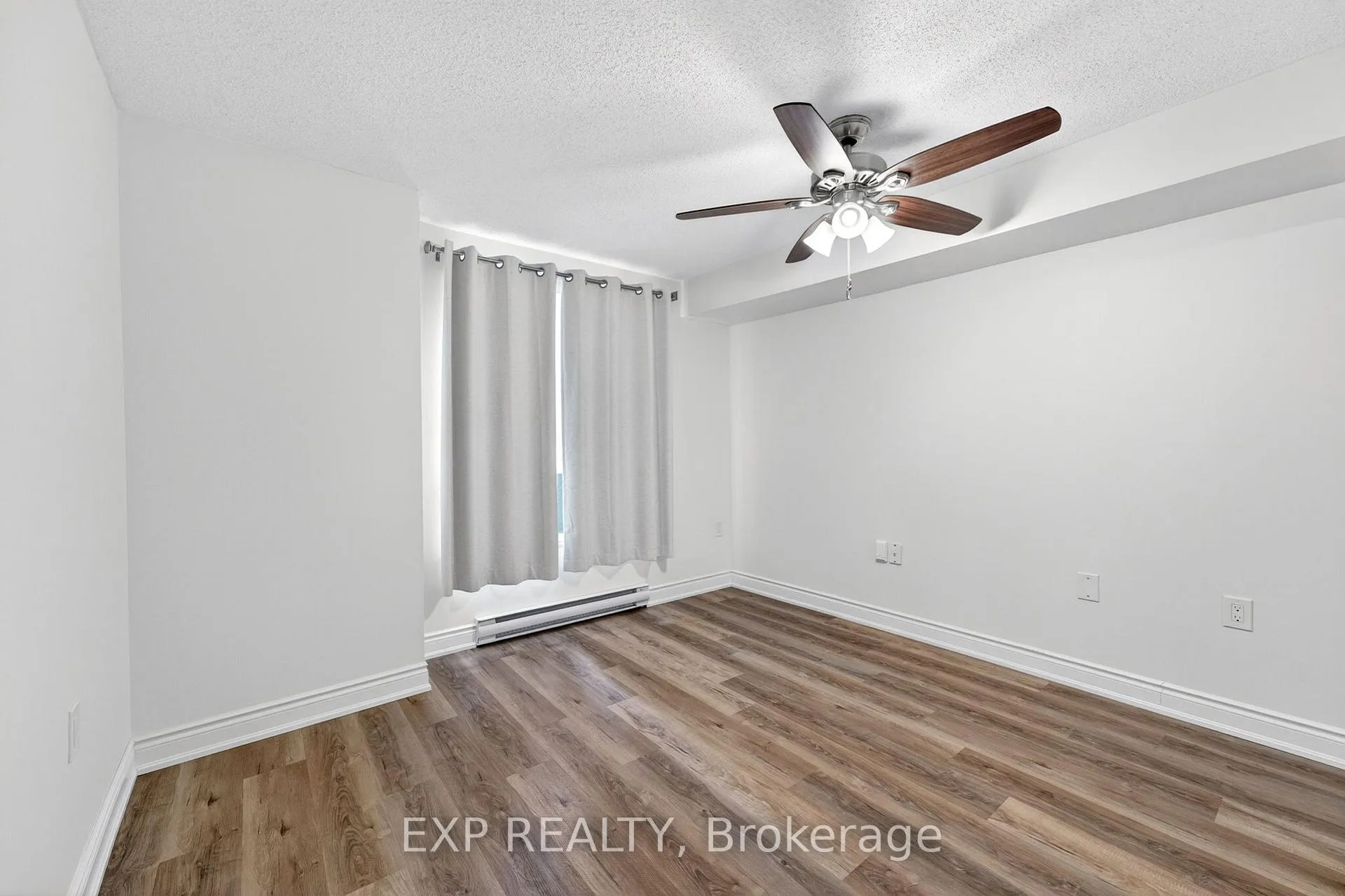 Photo 23 of Unit 201, 115 Barrett Court, Kingston, Kingston East (Incl Barret Crt) — HOMEH