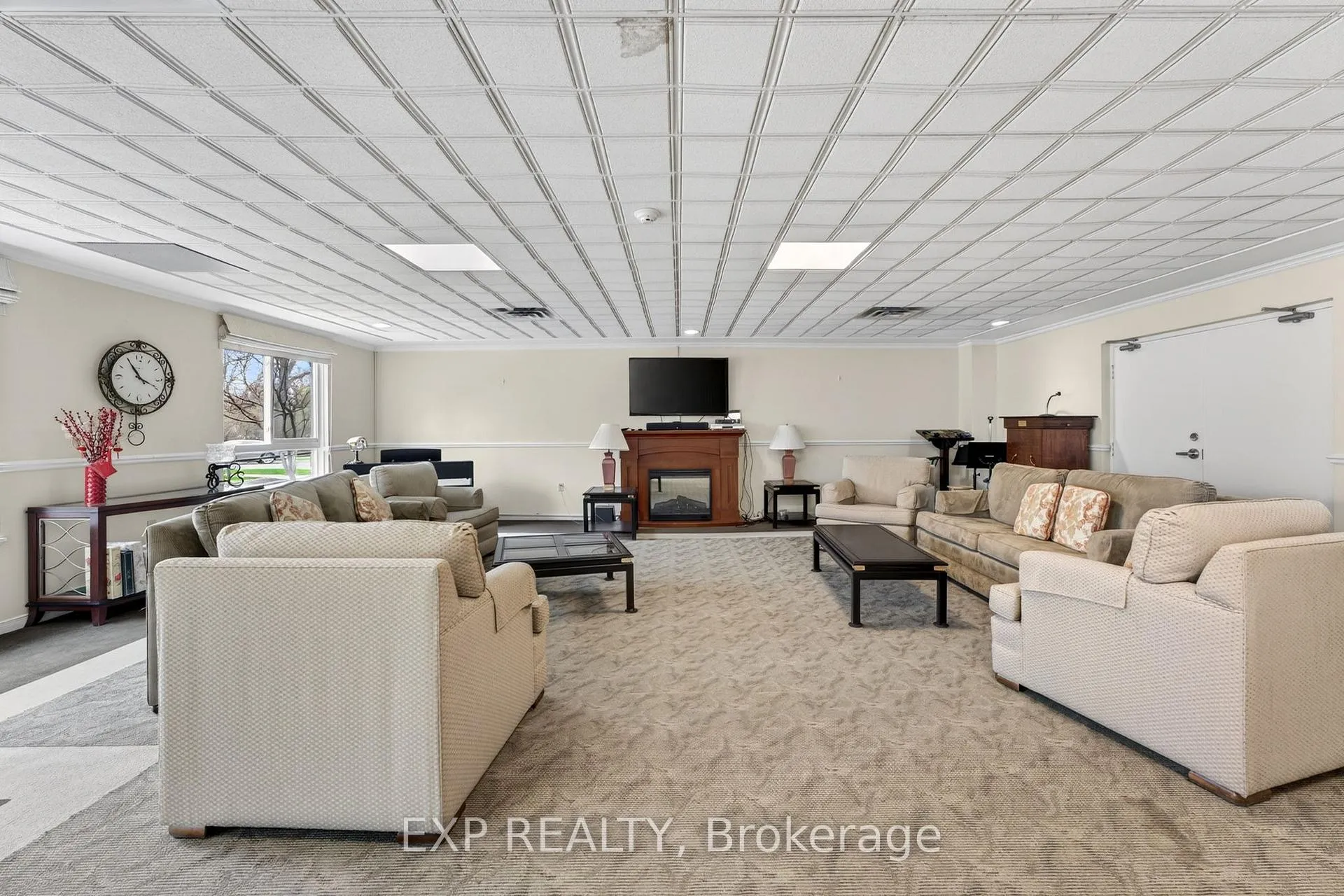 Photo 30 of Unit 201, 115 Barrett Court, Kingston, Kingston East (Incl Barret Crt) — HOMEH