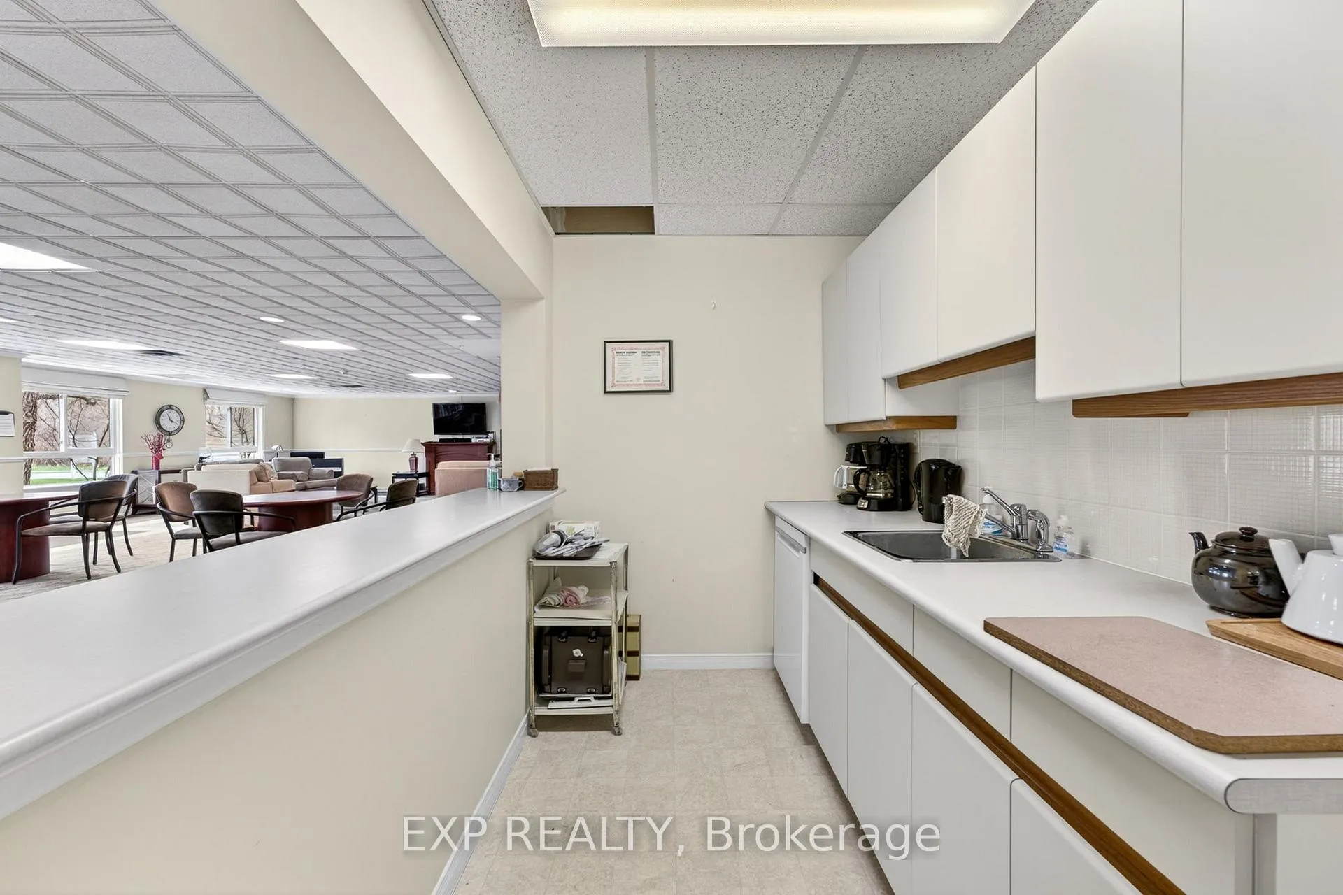 Photo 31 of Unit 201, 115 Barrett Court, Kingston, Kingston East (Incl Barret Crt) — HOMEH