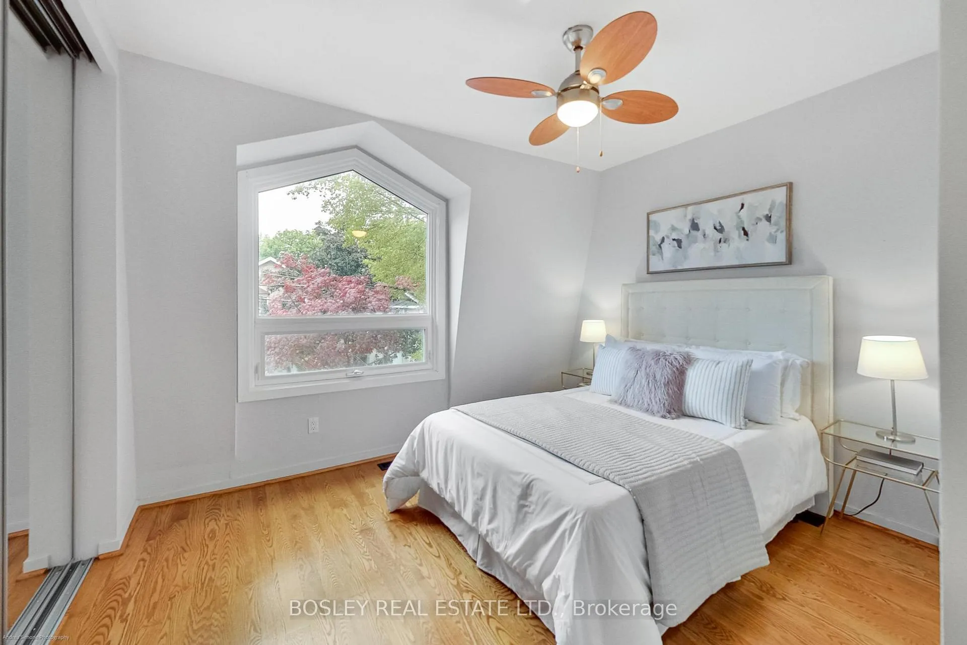 Photo 23 of 140 Helendale Avenue, Toronto, Yonge-Eglinton — HOMEH