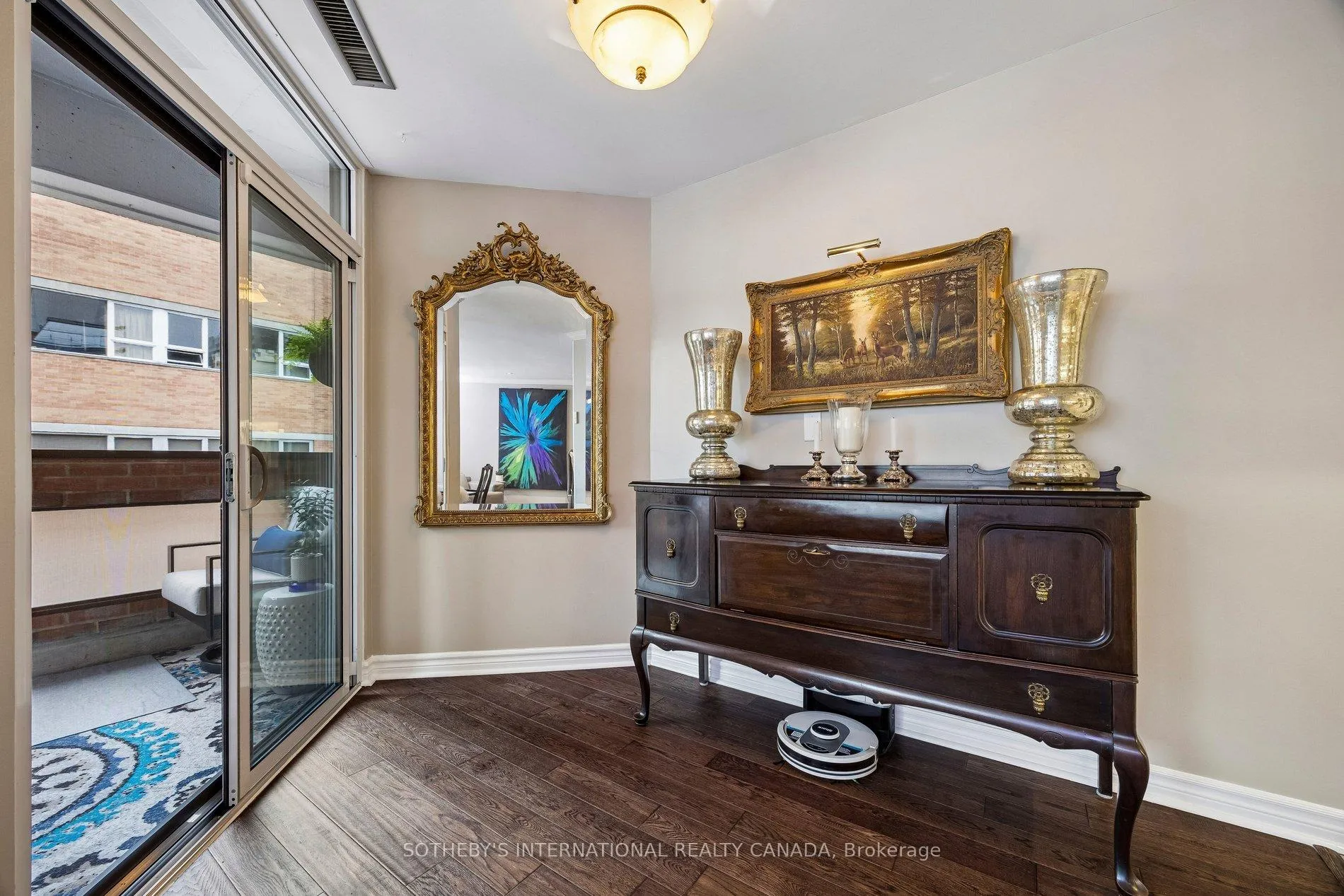 Photo 10 of Unit 901, 55 Wellesley Street E, Toronto, Church-Yonge Corridor — HOMEH