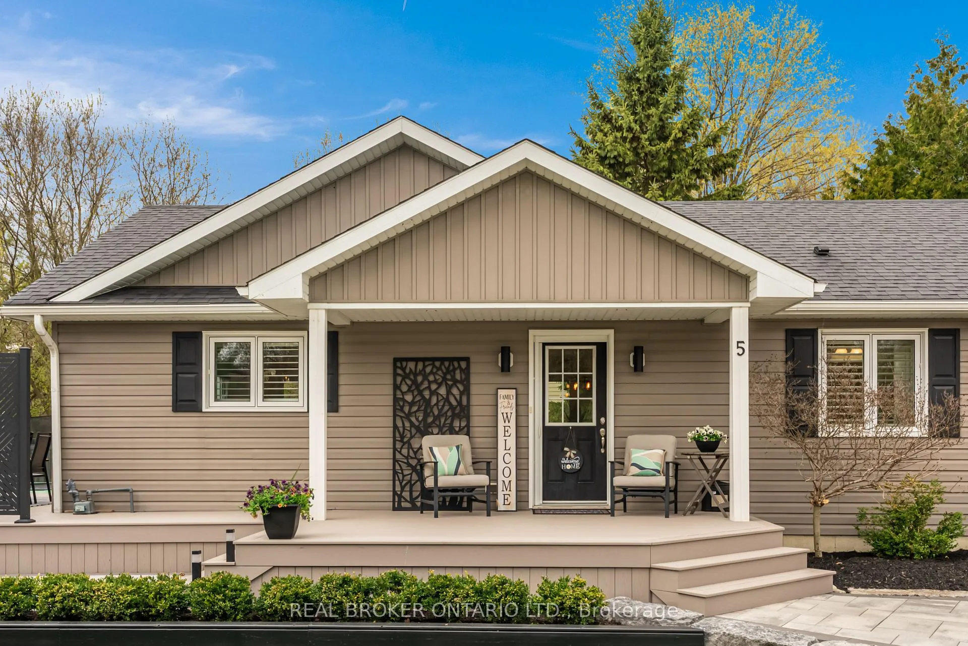 Photo 1 of 5 Emma Street, Caledon, Caledon East — HOMEH