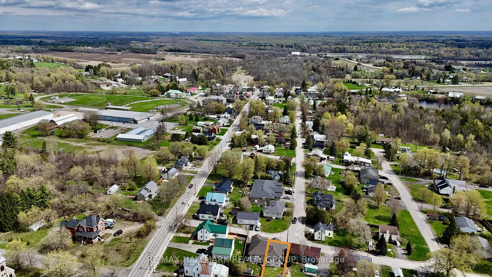 Photo 32 of 12 Cedar Street, Edwardsburgh/Cardinal, Edwardsburgh/Cardinal Twp — HOMEH