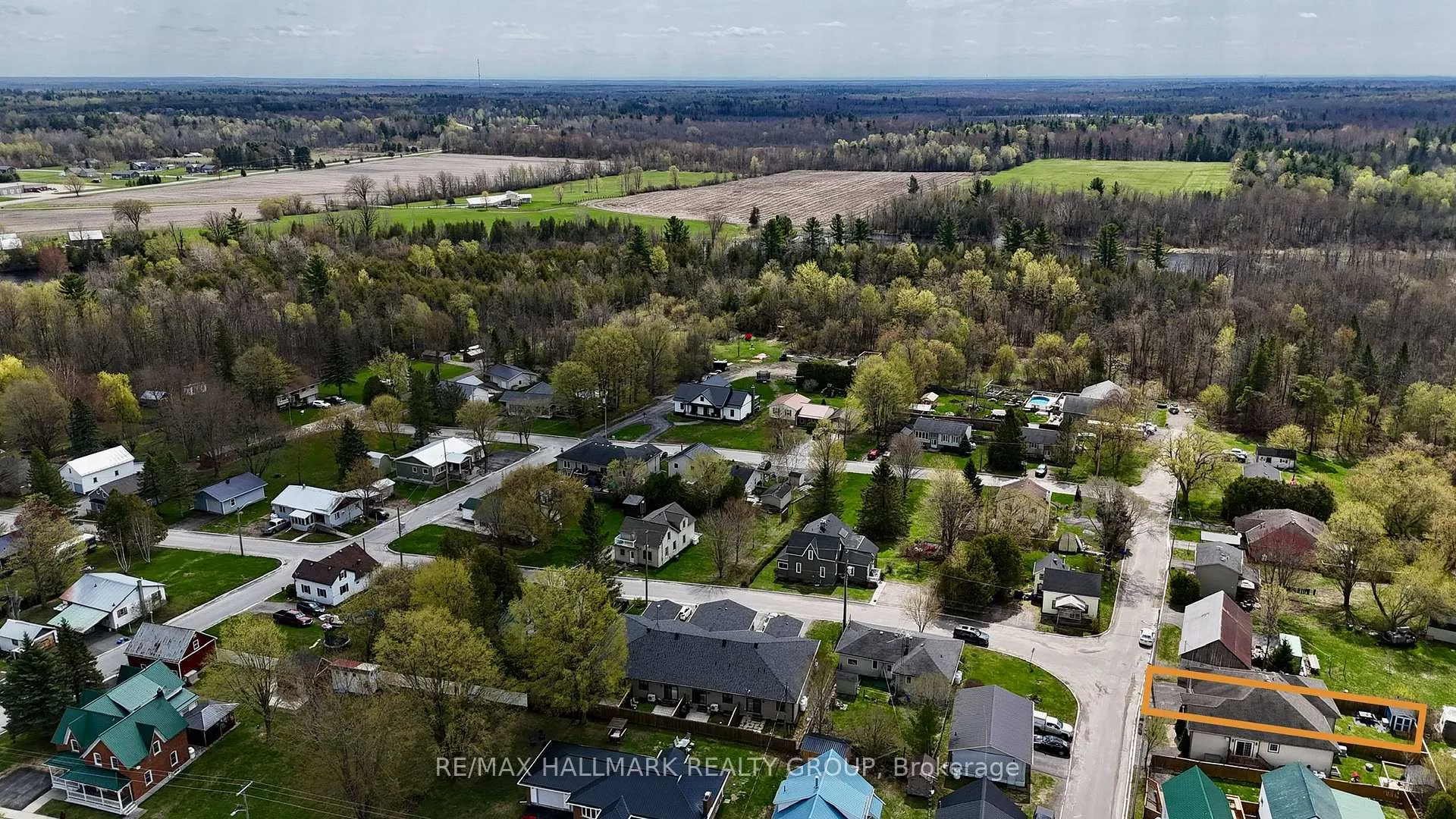 Photo 33 of 12 Cedar Street, Edwardsburgh/Cardinal, Edwardsburgh/Cardinal Twp — HOMEH