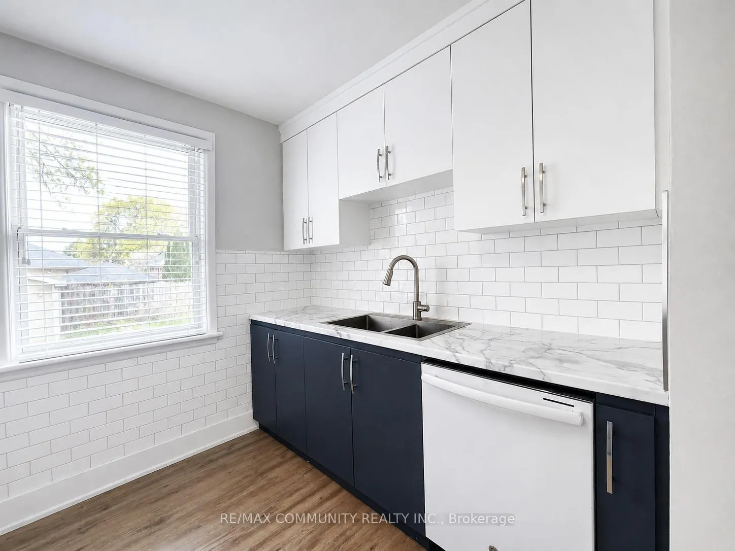 Photo 13 of Unit Main, 386 Whitney Avenue, Hamilton, Ainslie Wood — HOMEH