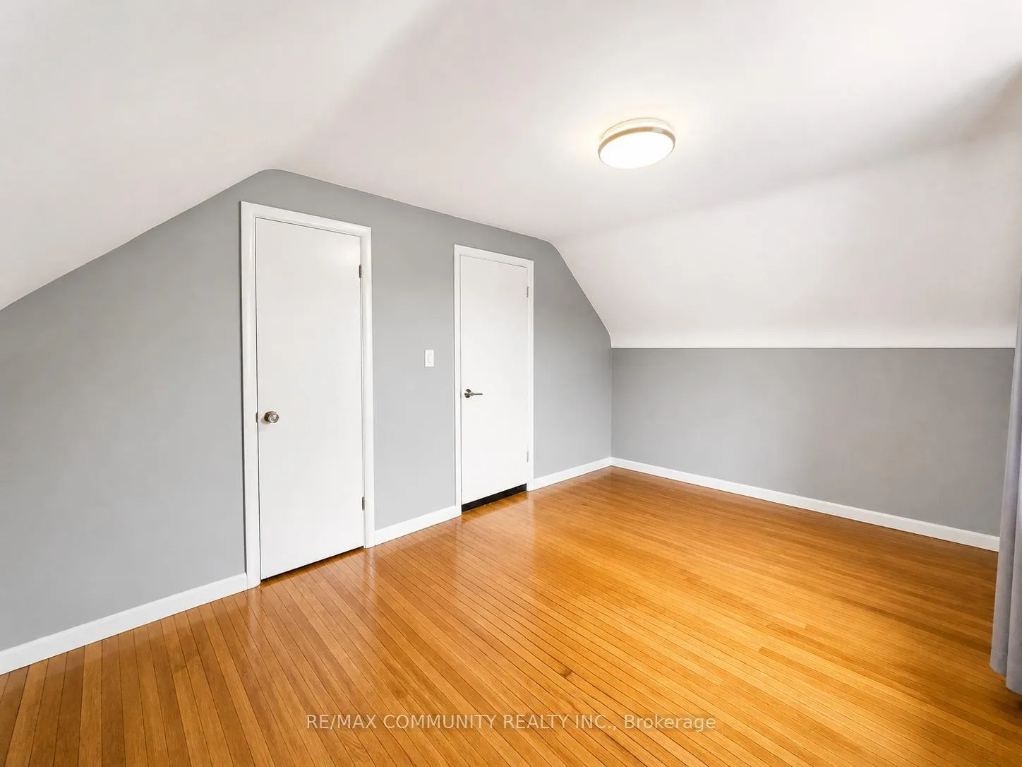 Photo 23 of Unit Main, 386 Whitney Avenue, Hamilton, Ainslie Wood — HOMEH