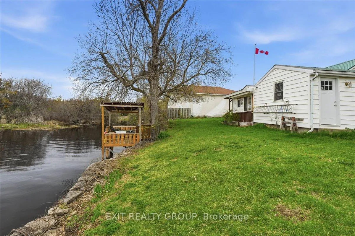 Photo 33 of 59 Cannifton Road N, Belleville, Thurlow Ward — HOMEH