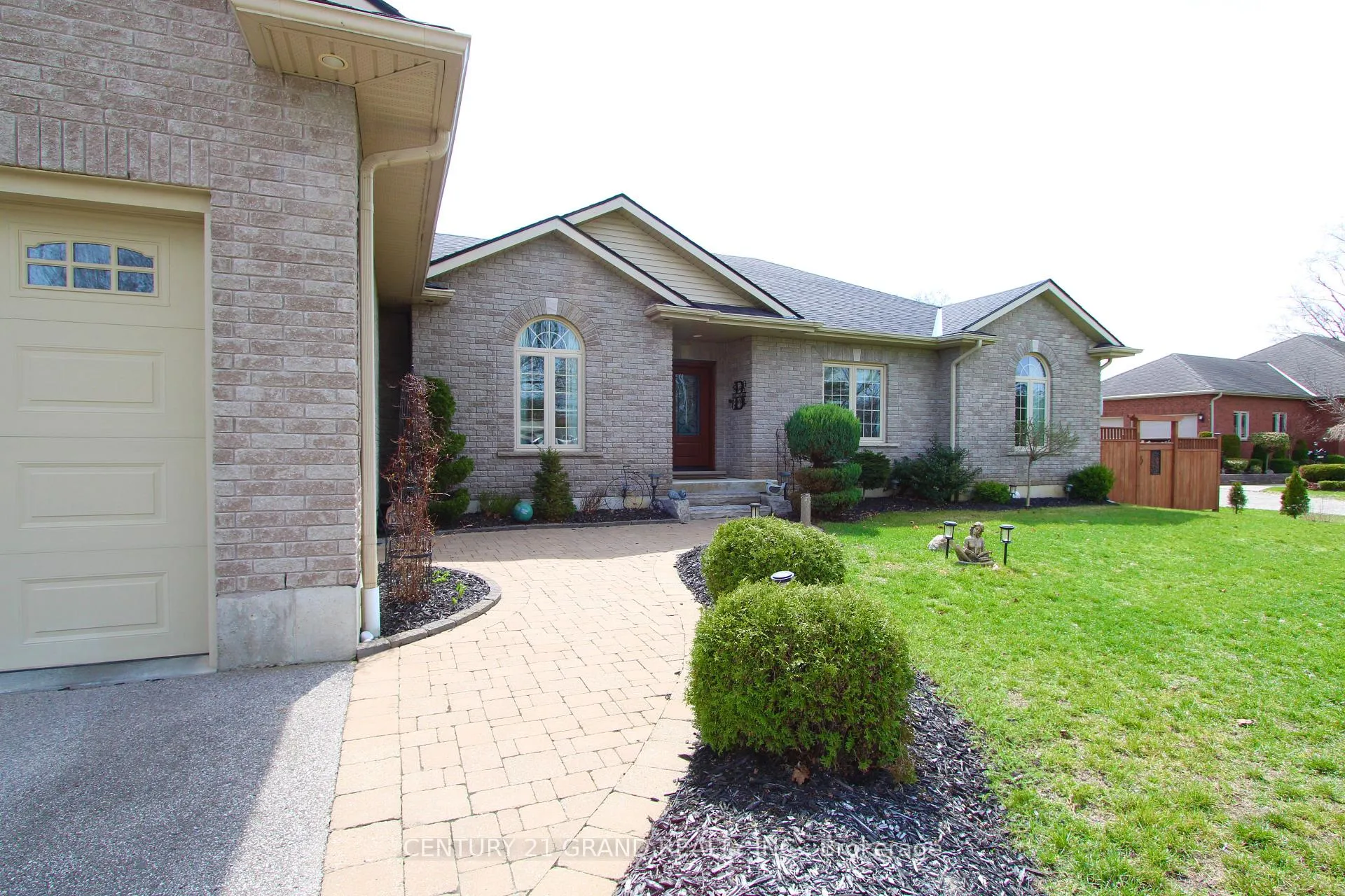 Photo 37 of 177 53 Highway, Brant, Burford — HOMEH