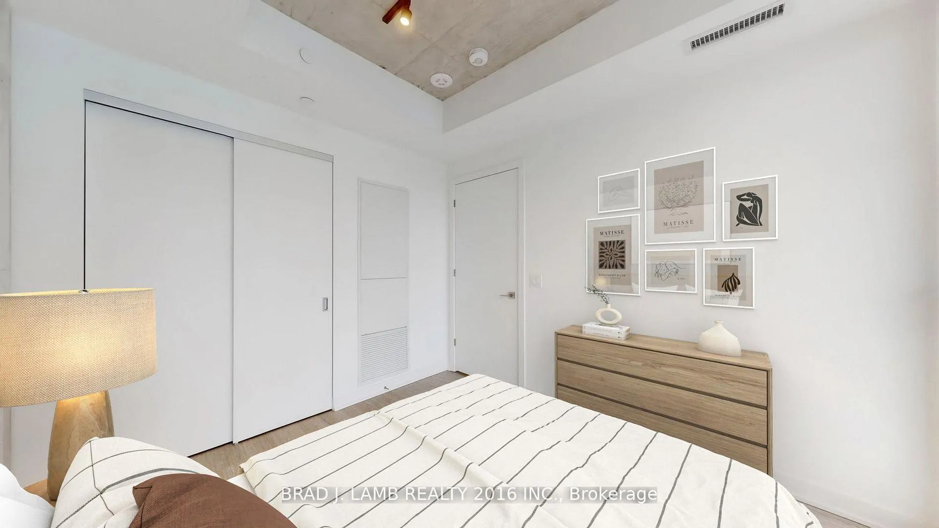 Photo 4 of Unit 2406, 284 King Street E, Toronto, Moss Park — HOMEH