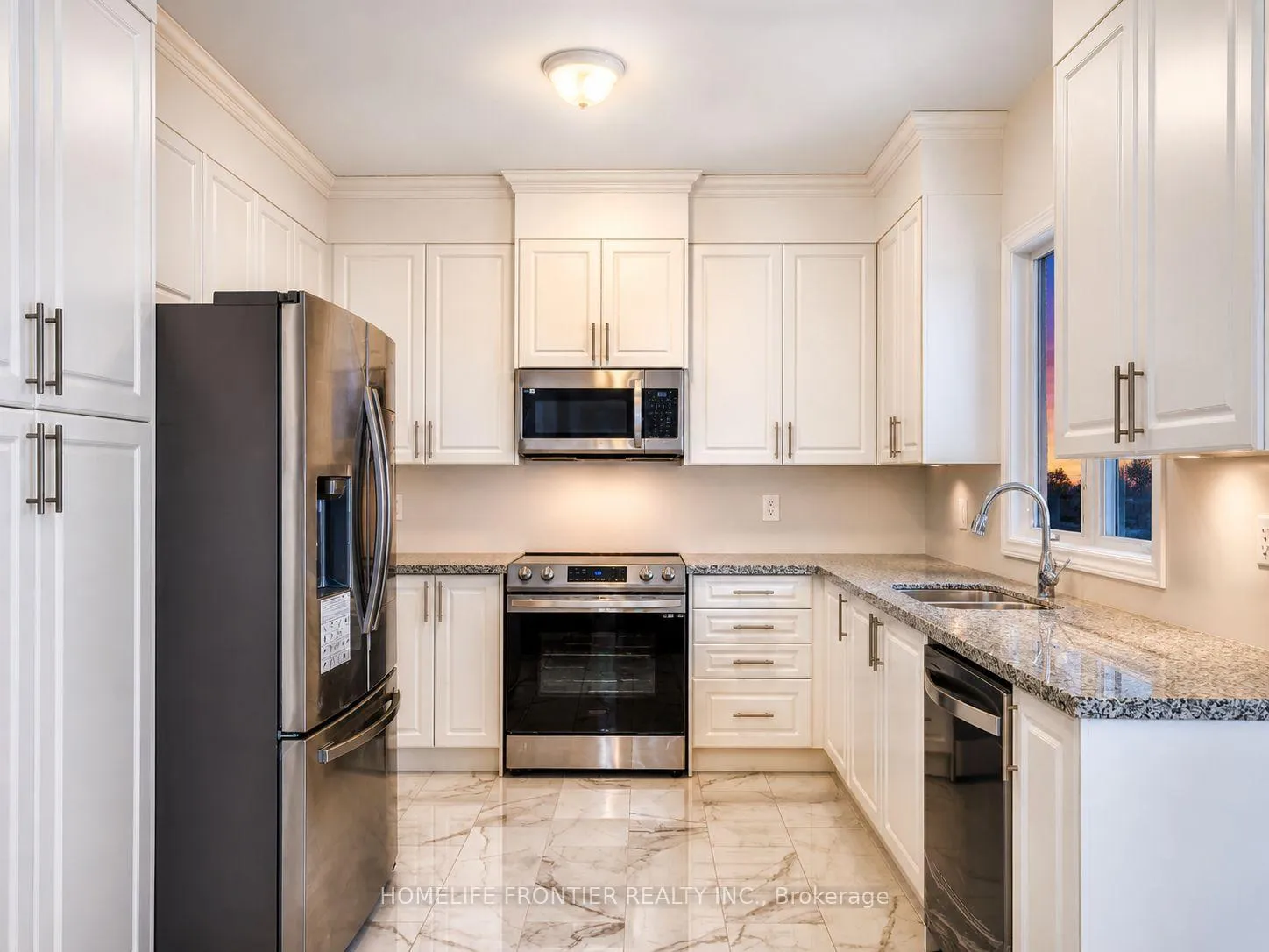 Photo 5 of 3088 Monarch Drive, Orillia — HOMEH