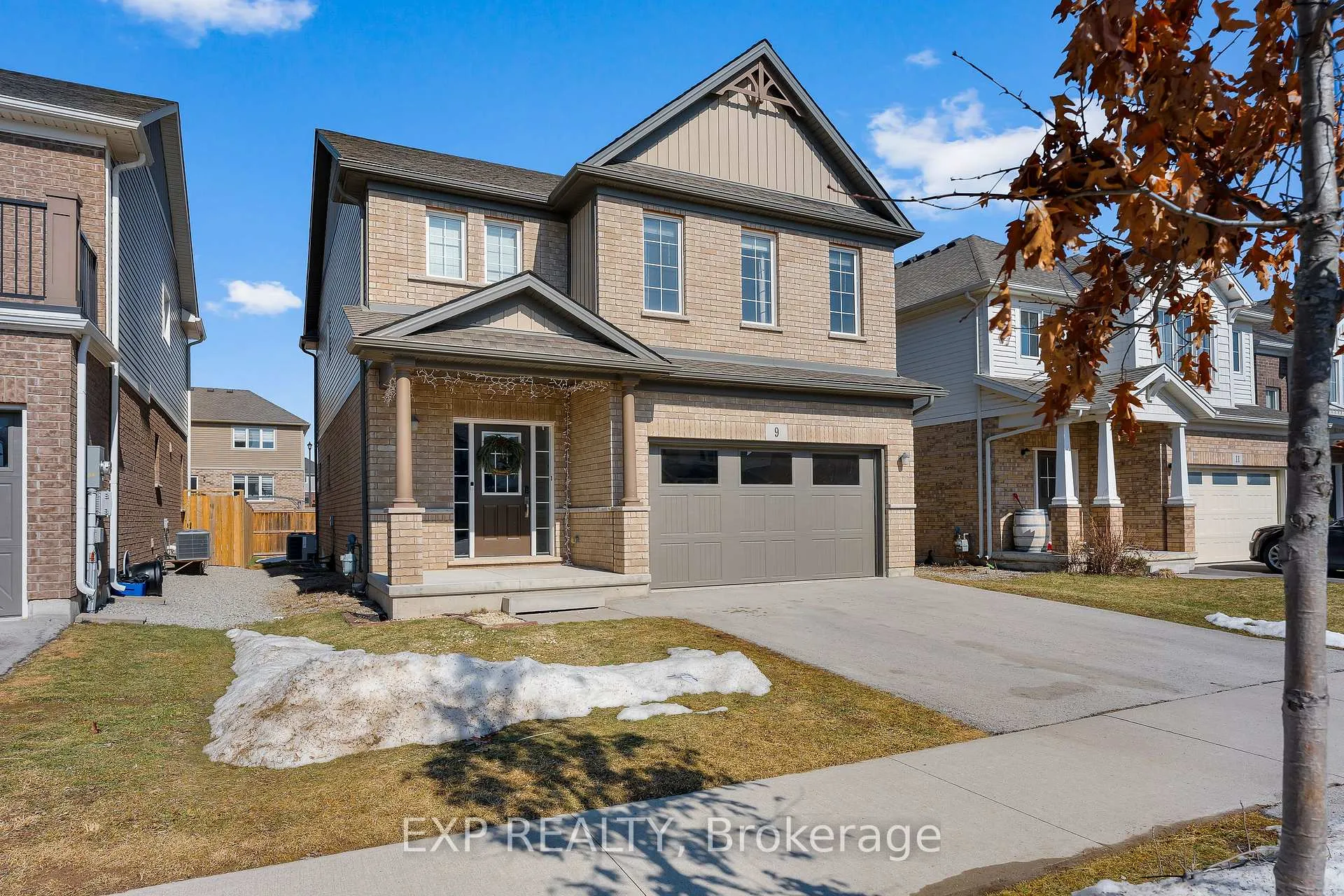 Photo 1 of 9 Marissa Street, Pelham, Fonthill — HOMEH