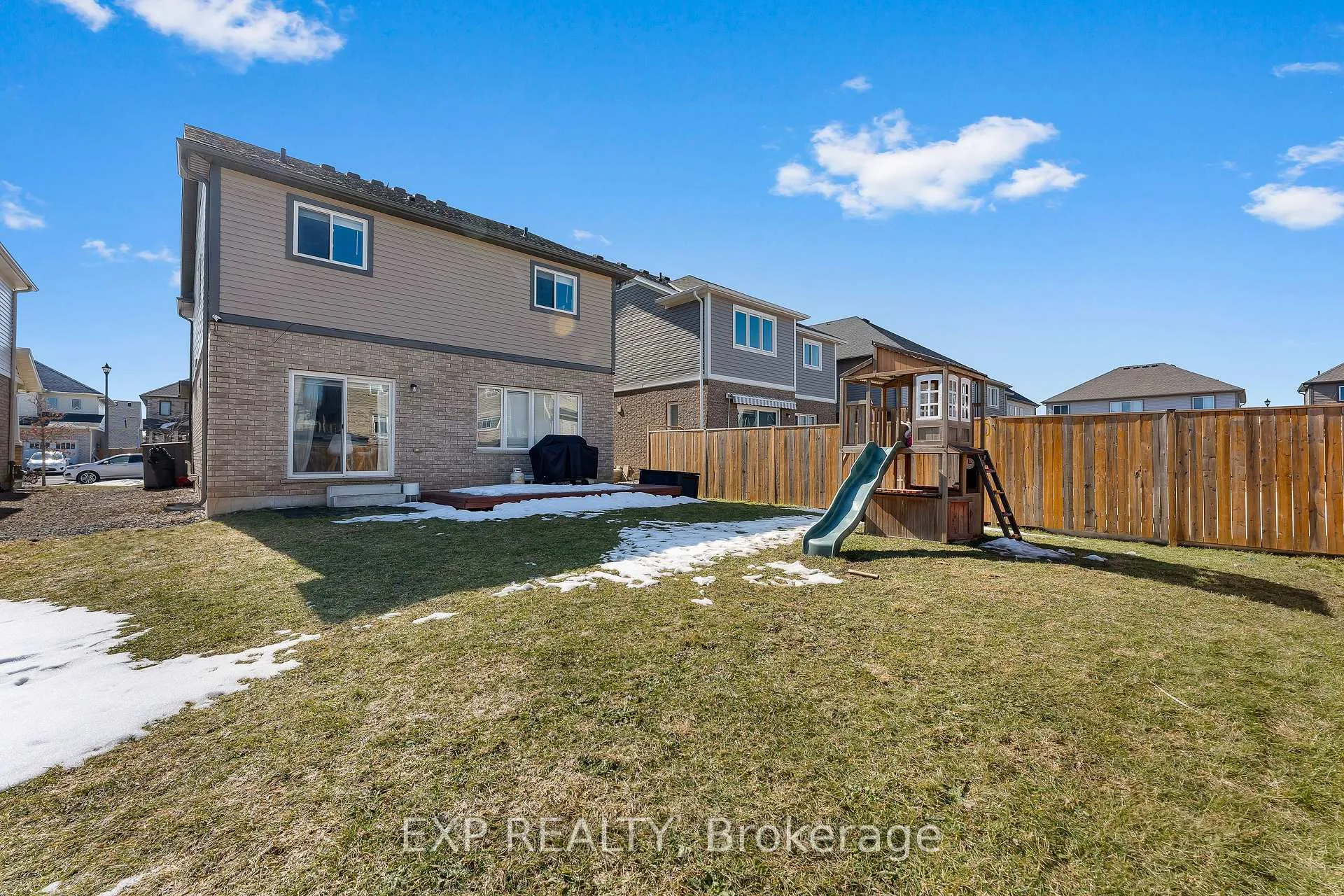 Photo 28 of 9 Marissa Street, Pelham, Fonthill — HOMEH