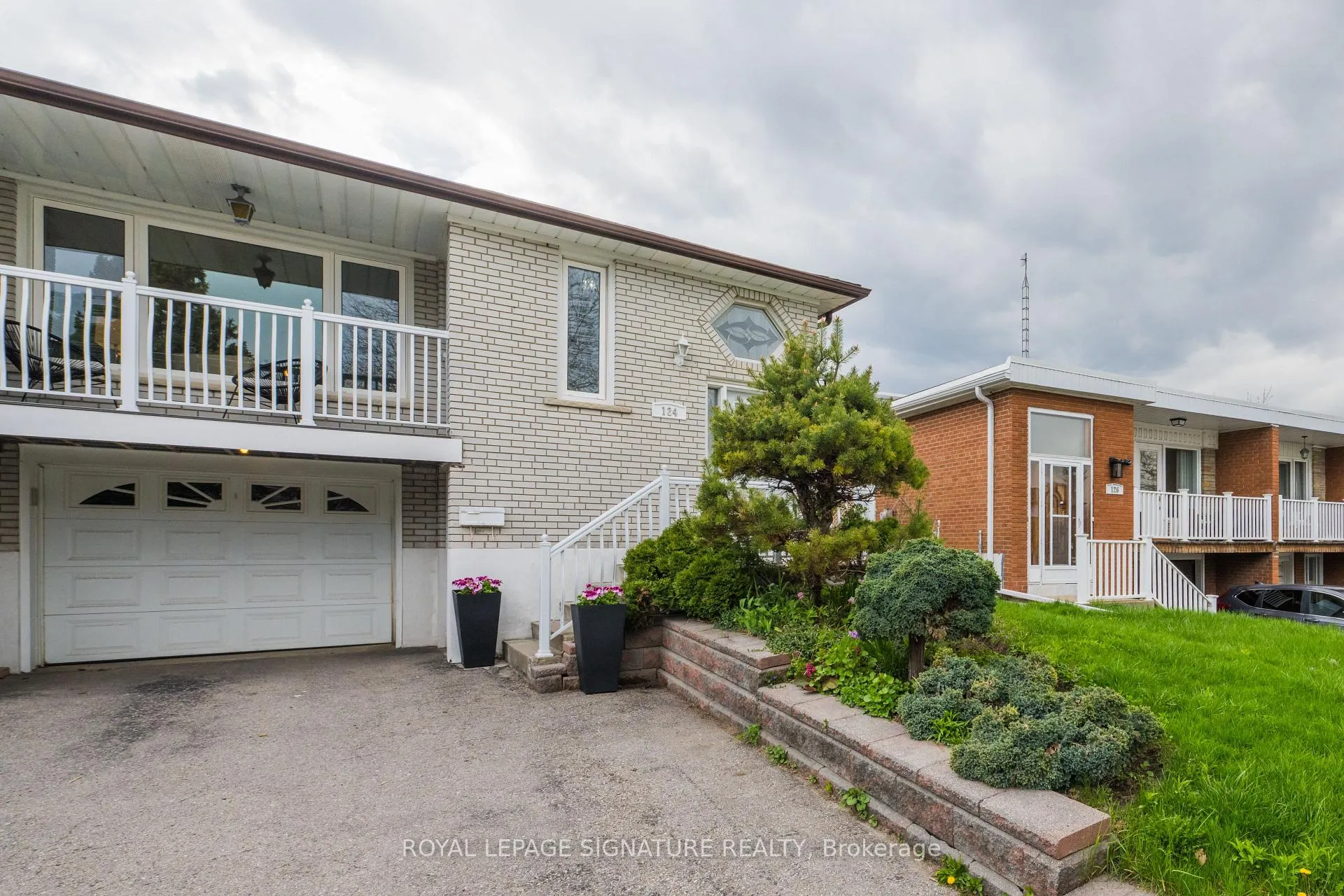 Front of 124 Edmonton Drive
