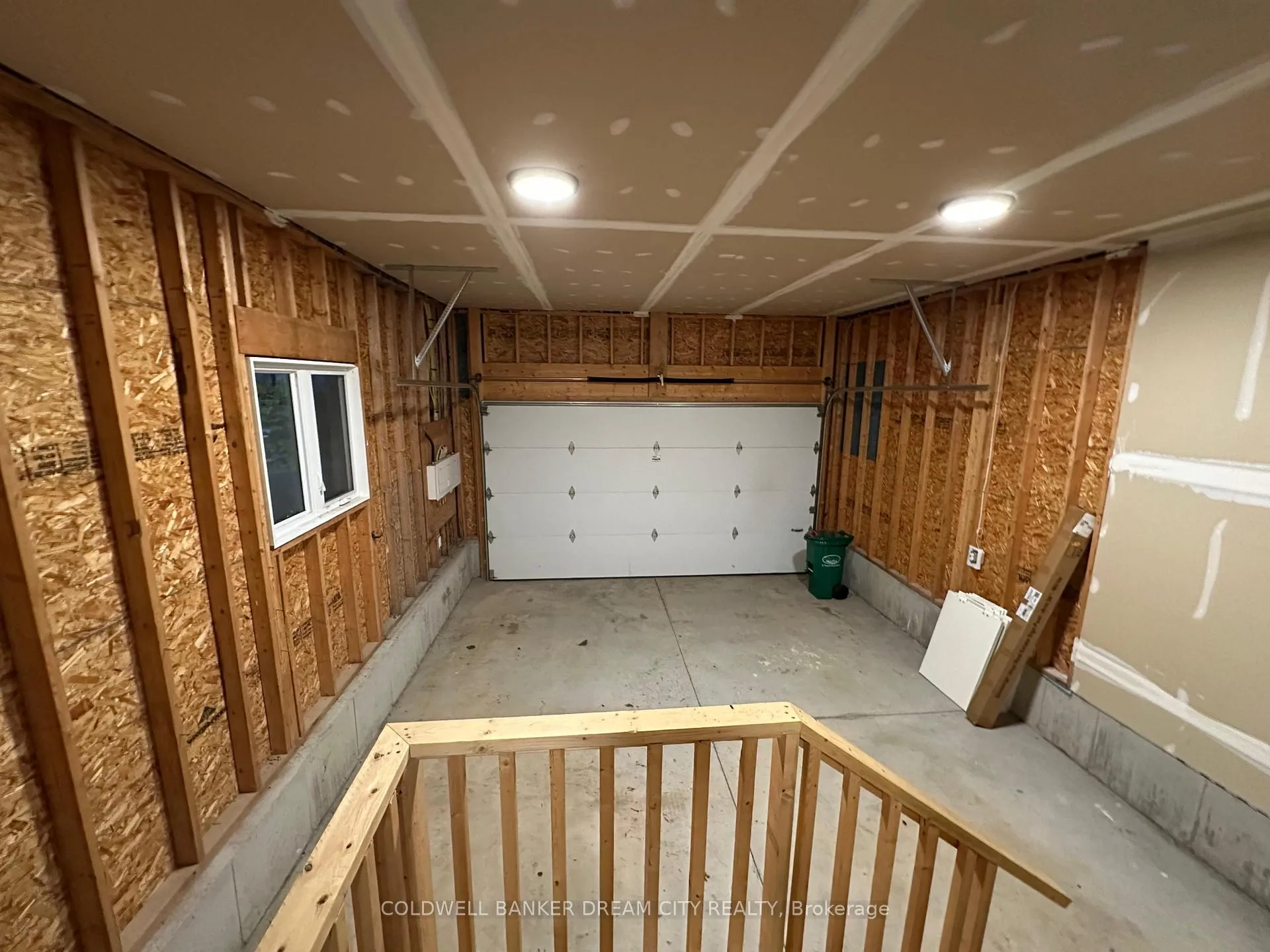 Photo 14 of 28 Matheos Crescent, Quinte West, Murray Ward — HOMEH