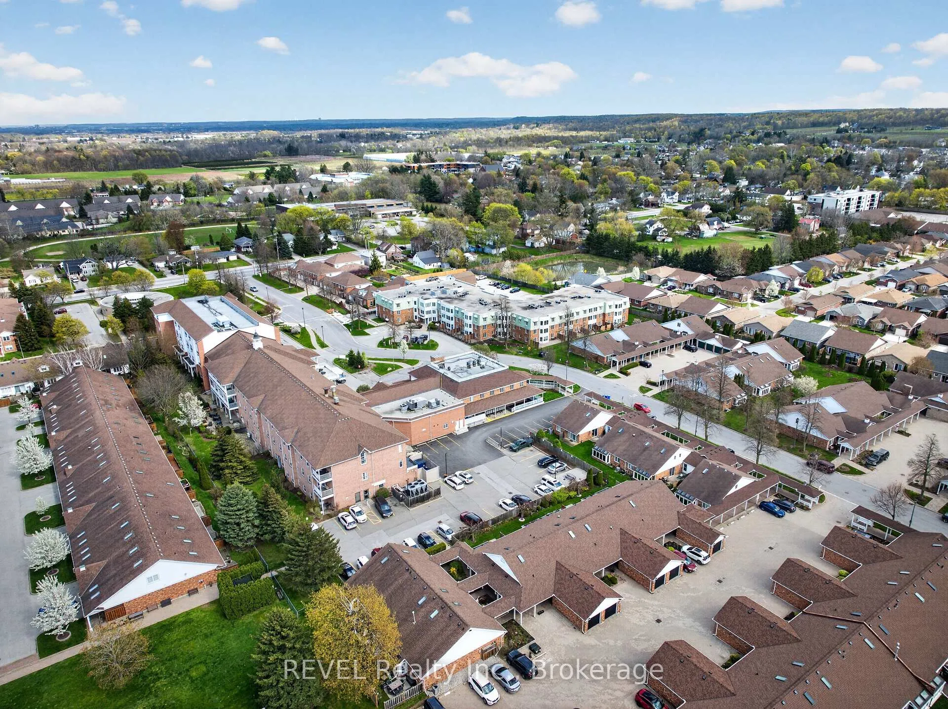 Photo 2 of Unit 322, 3420 Frederick Avenue, Lincoln, Lincoln-Jordan/Vineland — HOMEH