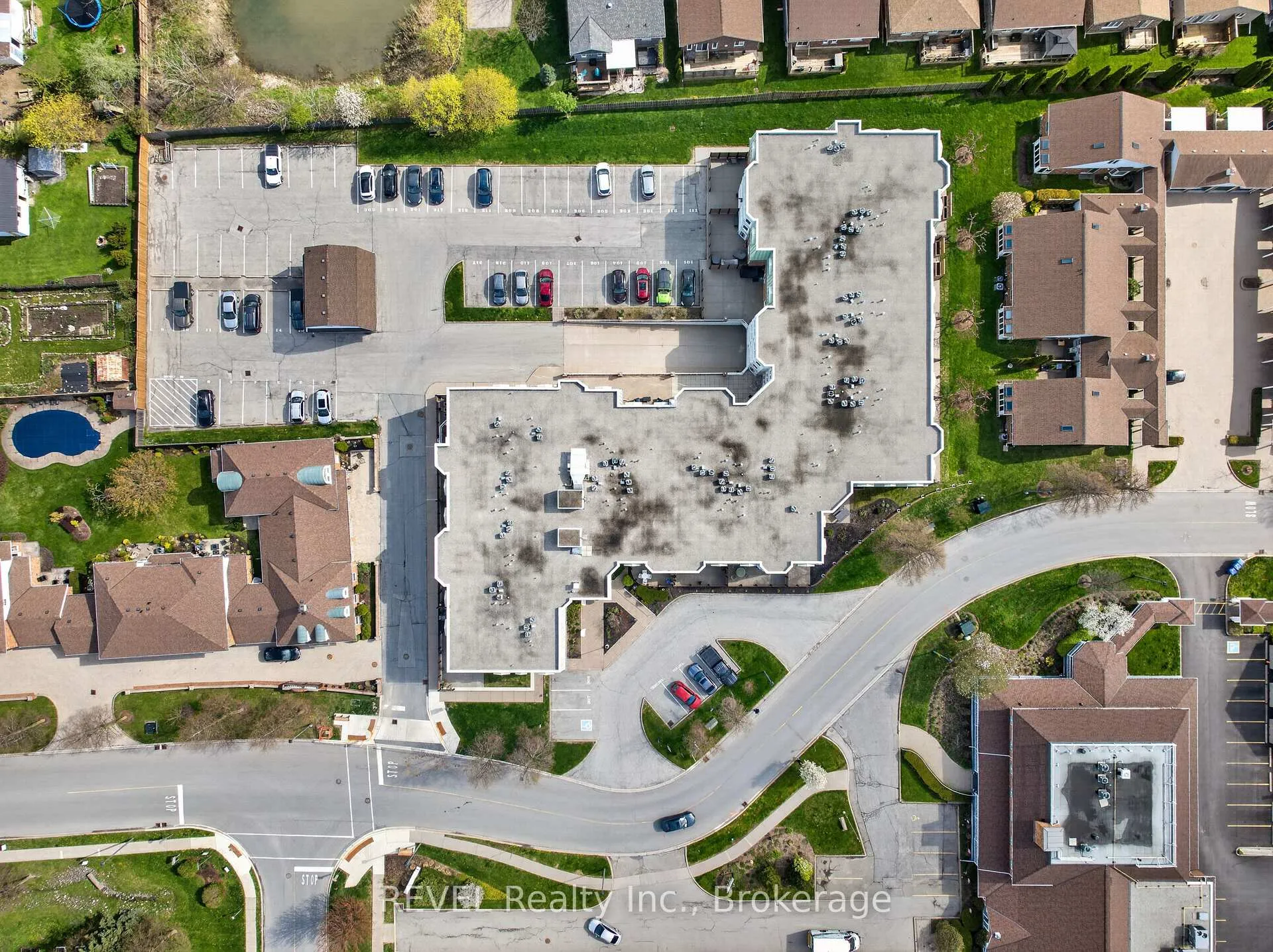 Photo 4 of Unit 322, 3420 Frederick Avenue, Lincoln, Lincoln-Jordan/Vineland — HOMEH