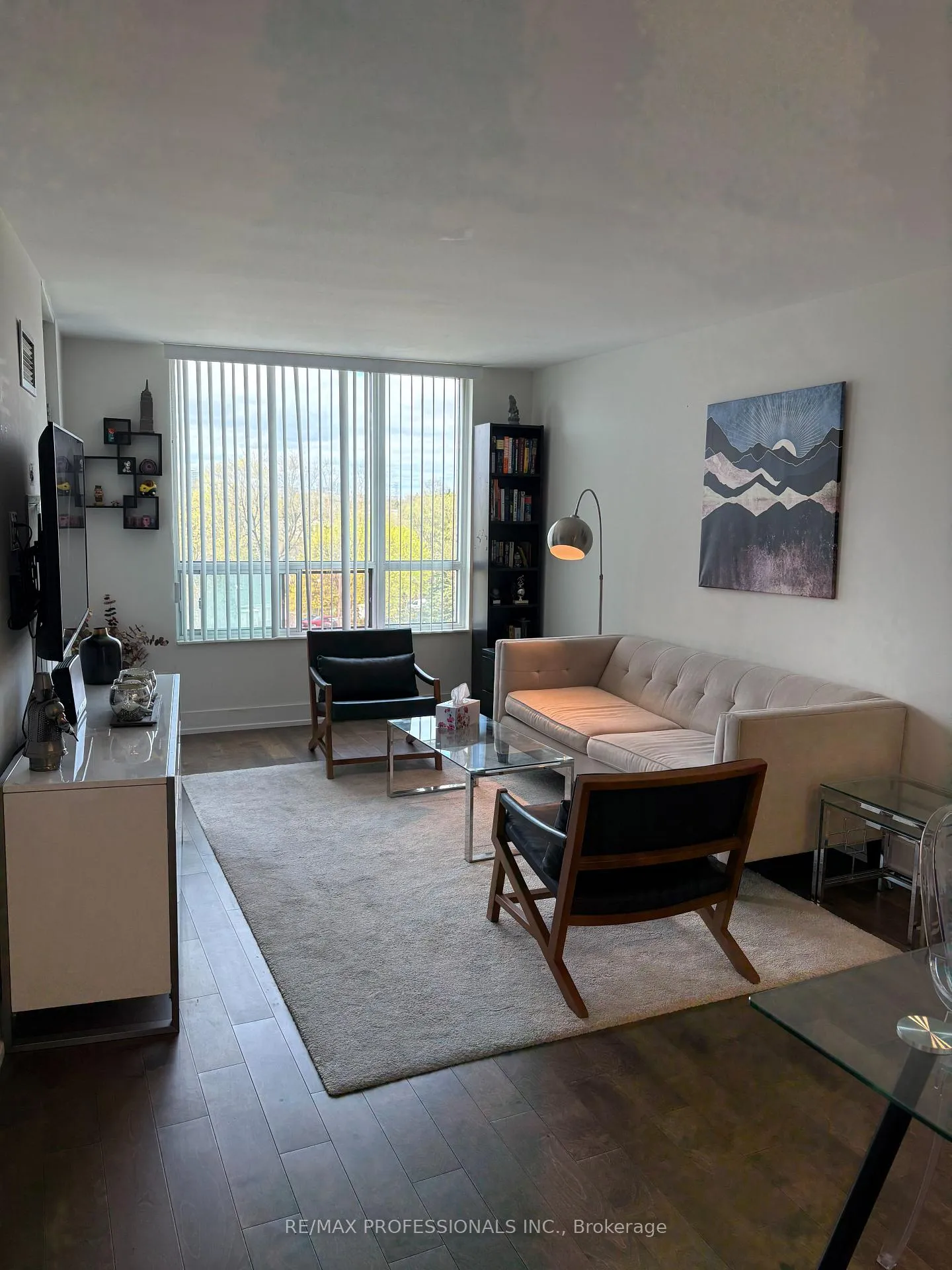 Photo 8 of Unit 611, 503 Beecroft Road, North York, Willowdale West — HOMEH