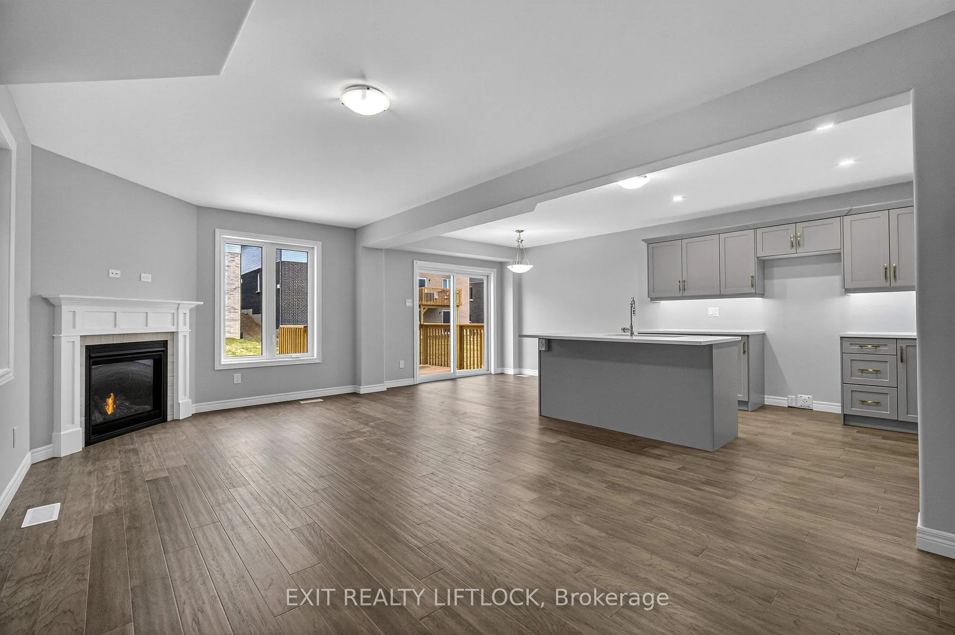 Photo 6 of 220 O'Neil Street, Peterborough, Monaghan Ward 2 — HOMEH