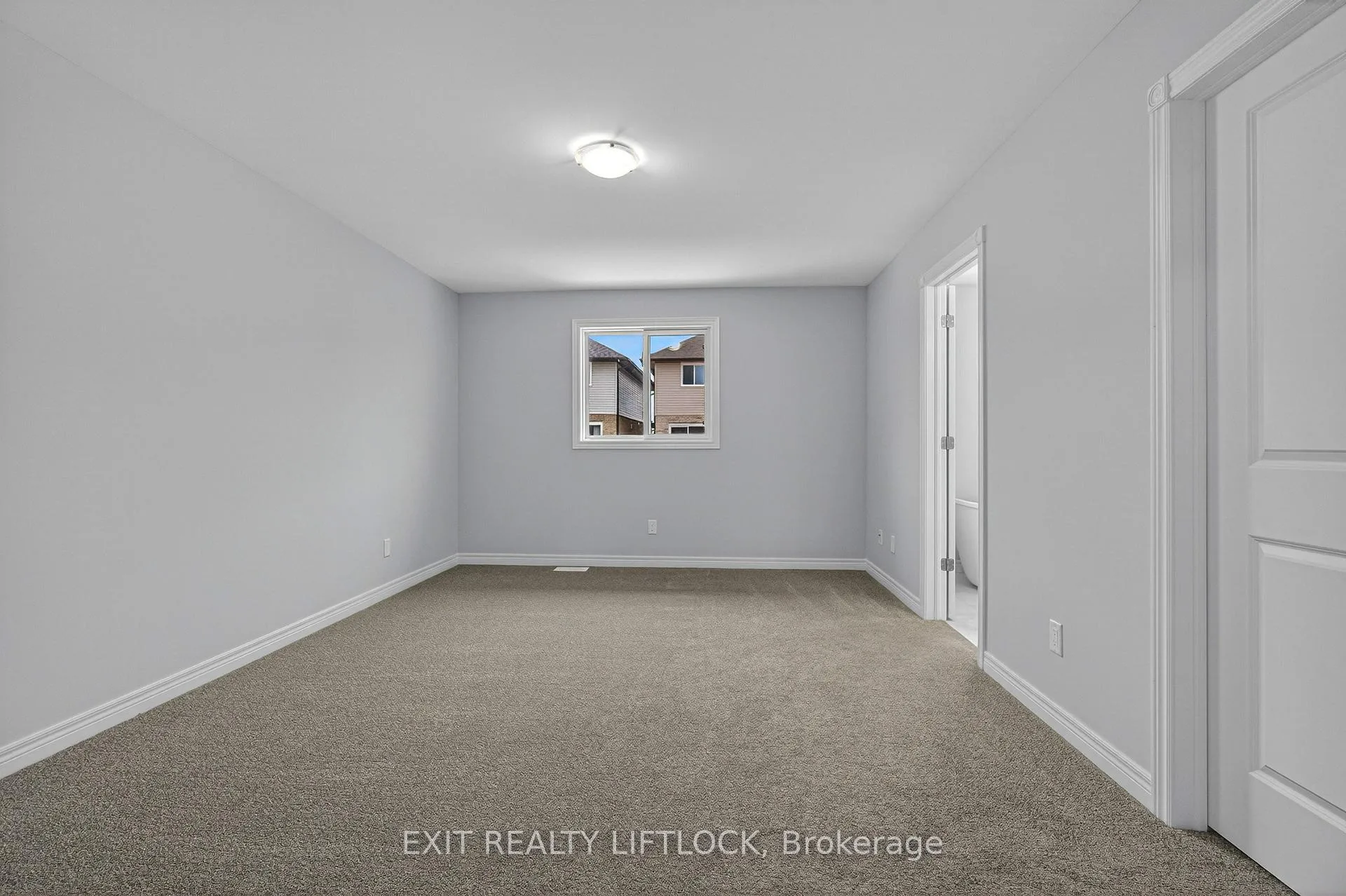 Photo 19 of 220 O'Neil Street, Peterborough, Monaghan Ward 2 — HOMEH