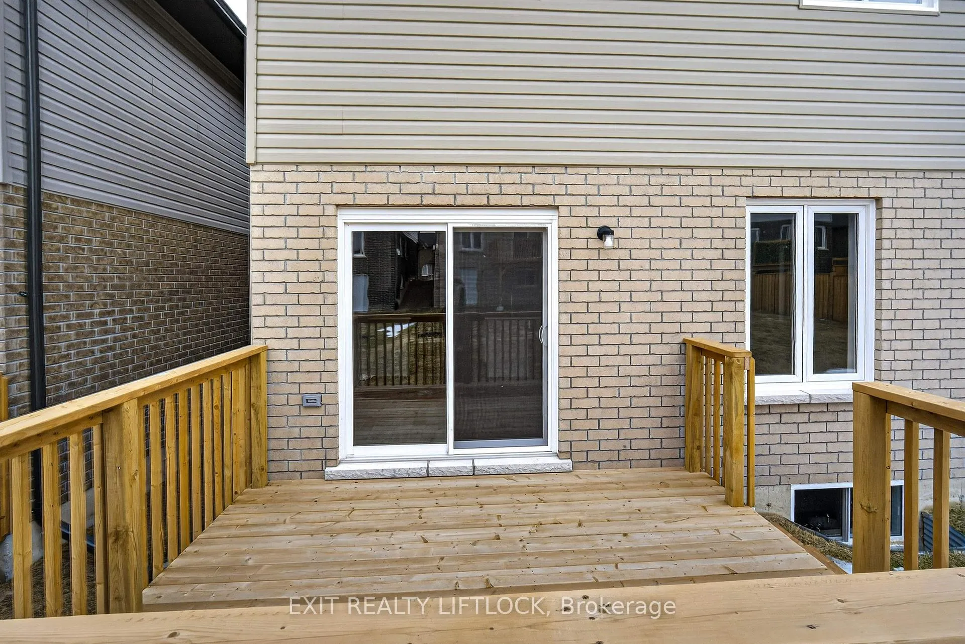 Photo 38 of 220 O'Neil Street, Peterborough, Monaghan Ward 2 — HOMEH
