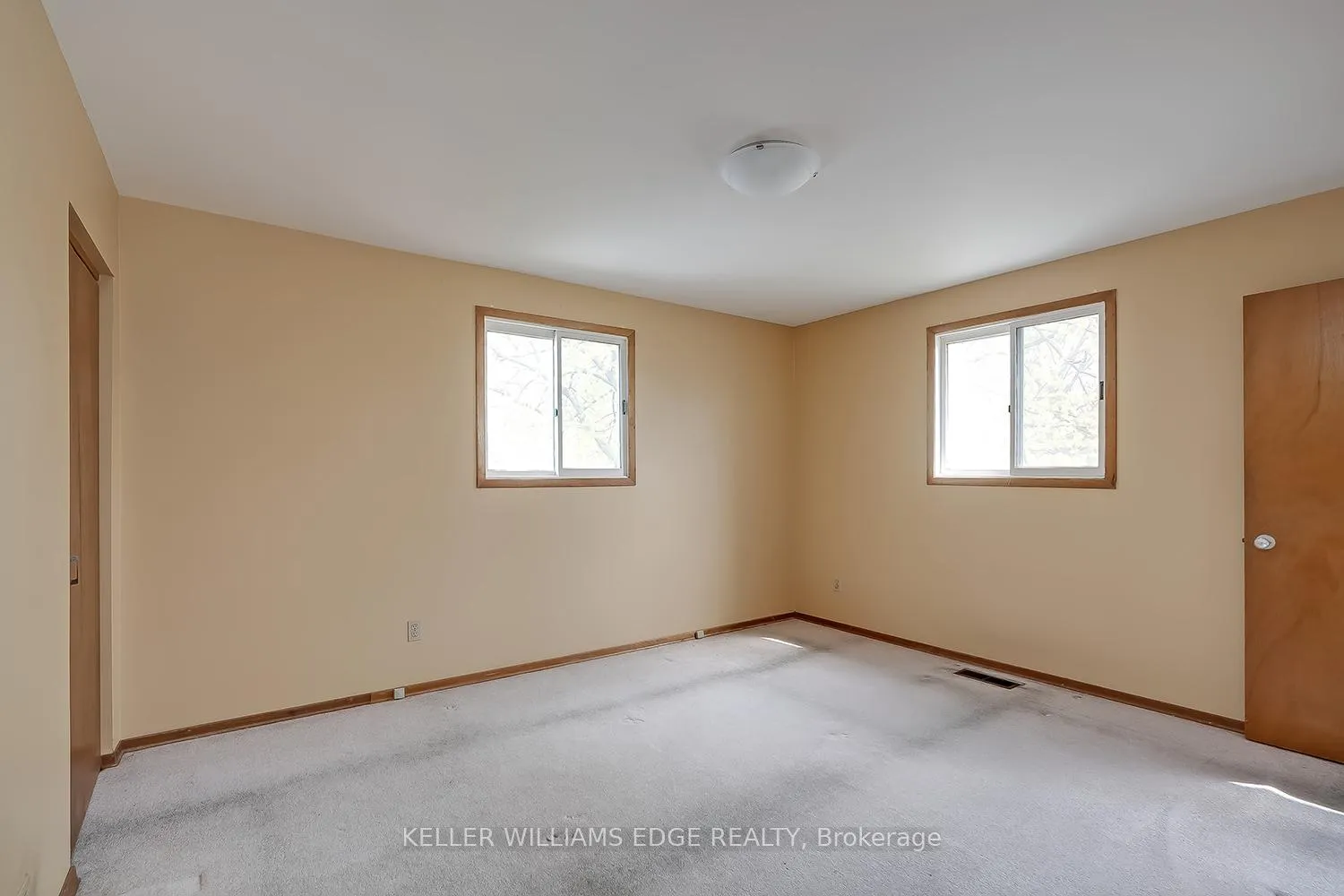 Photo 19 of 2463 Bridge Road, Oakville, West — HOMEH