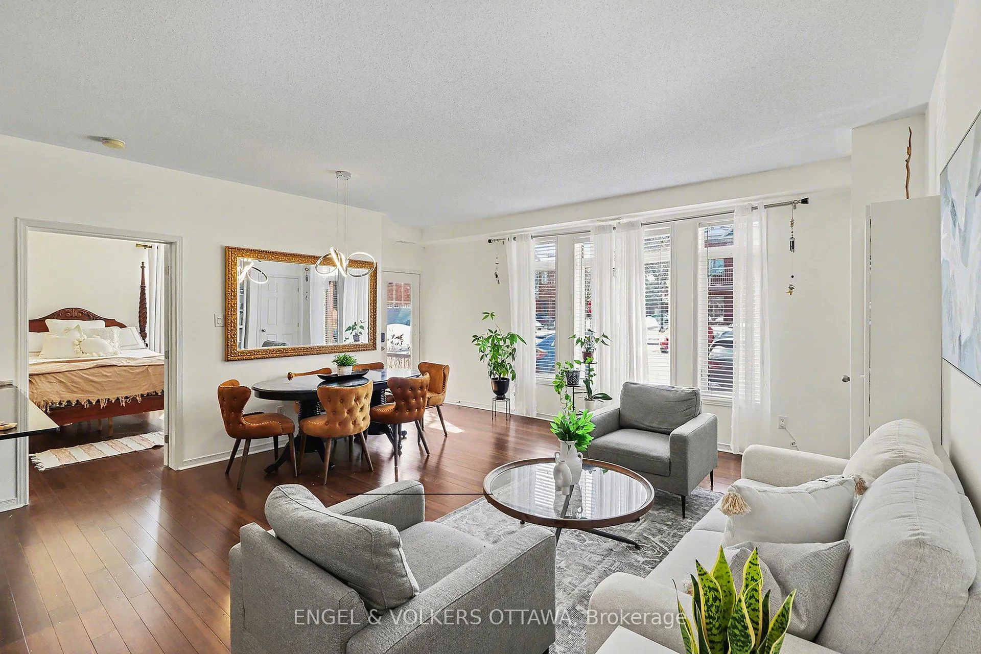 Photo 14 of Unit B, 300 Meilleur Private, Ottawa, Vanier — HOMEH