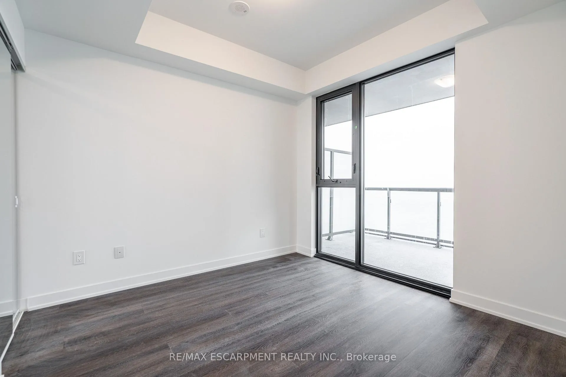 Photo 14 of Unit 1205, 2075 Lakeshore Boulevard, Burlington, Brant — HOMEH