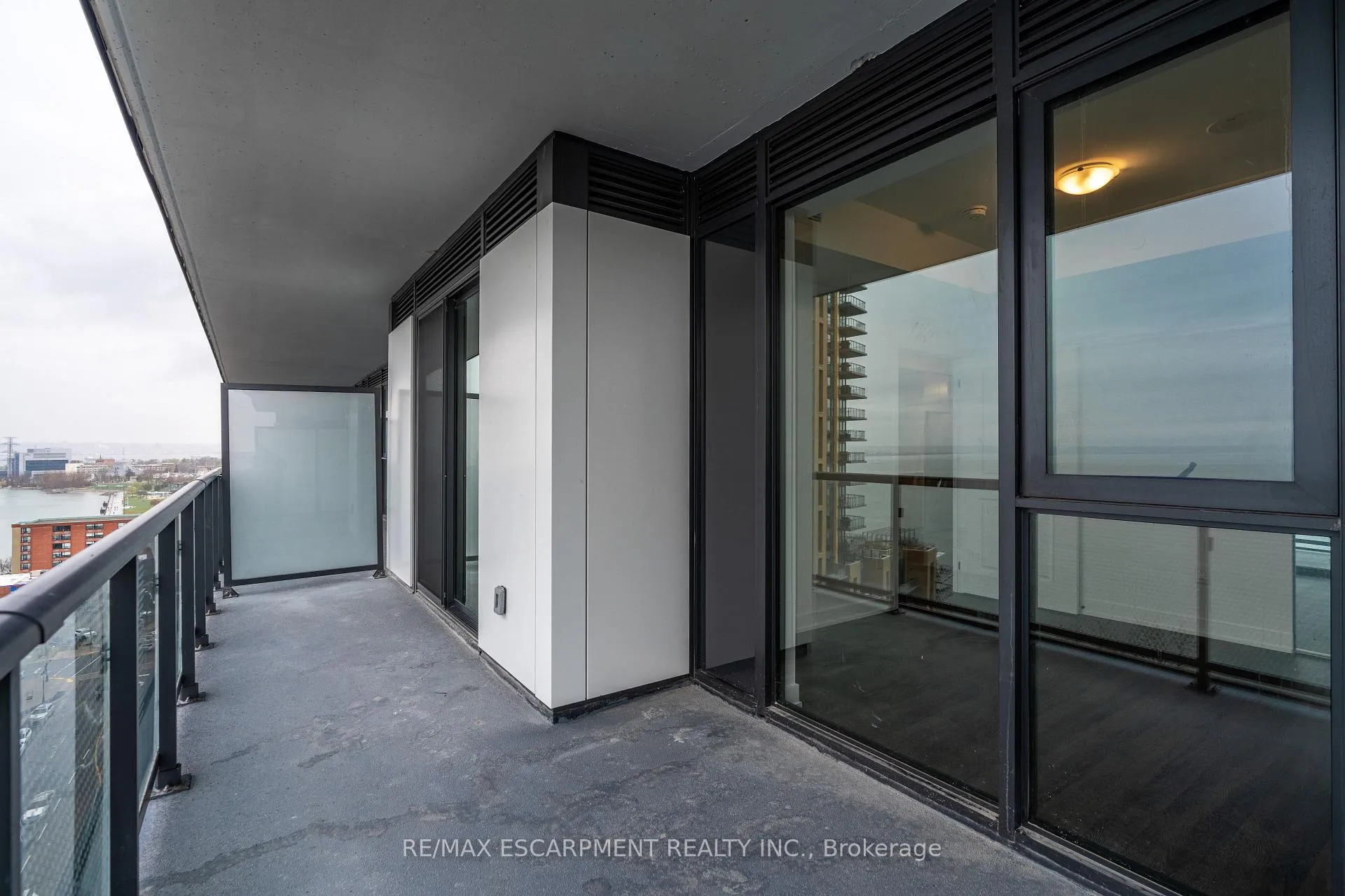 Photo 19 of Unit 1205, 2075 Lakeshore Boulevard, Burlington, Brant — HOMEH