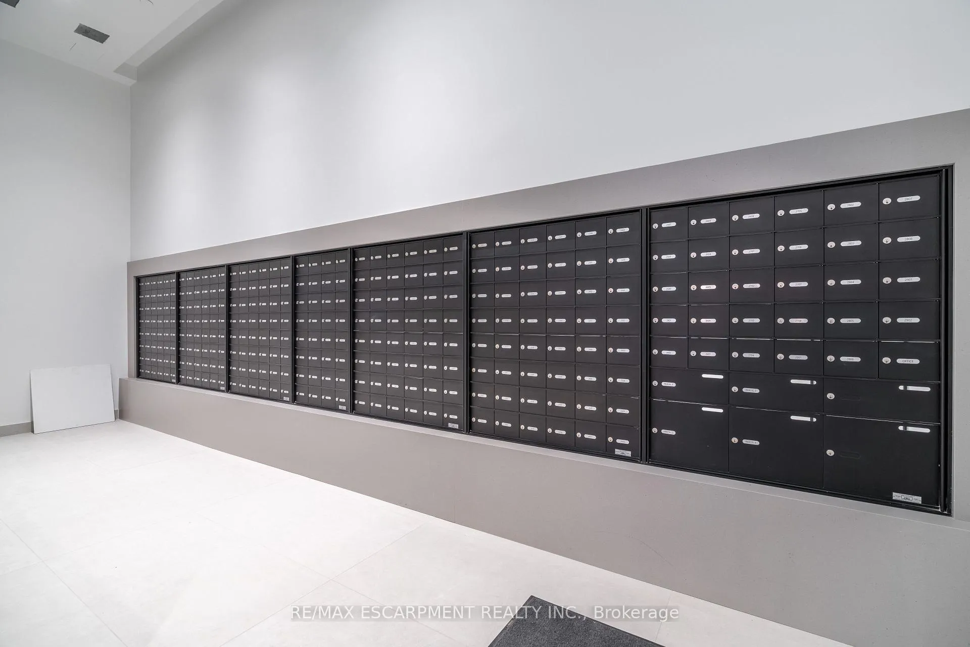 Photo 27 of Unit 1205, 2075 Lakeshore Boulevard, Burlington, Brant — HOMEH